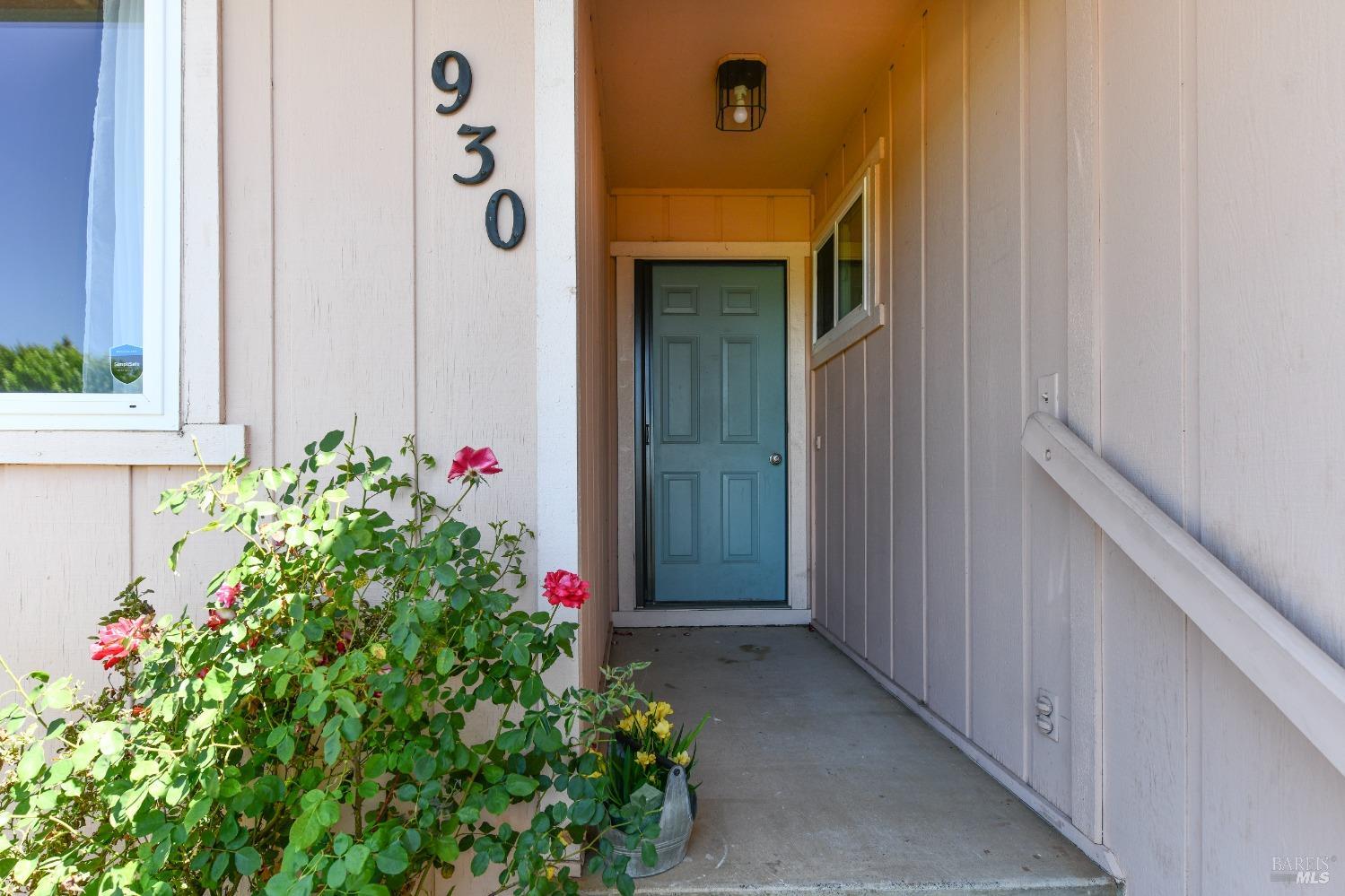 Detail Gallery Image 1 of 1 For 930 Arguello Ct, Sonoma,  CA 95476 - 3 Beds | 2 Baths