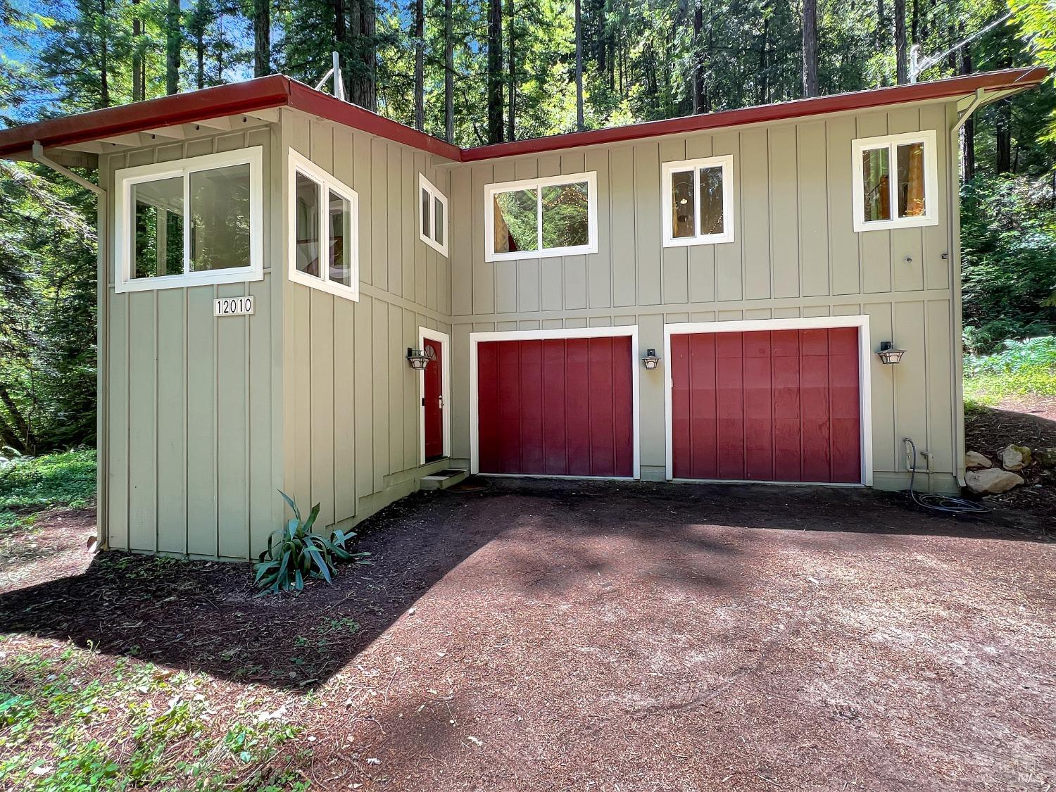 Detail Gallery Image 1 of 79 For 12000 Mays Canyon Rd, Guerneville,  CA 95446 - 2 Beds | 2 Baths