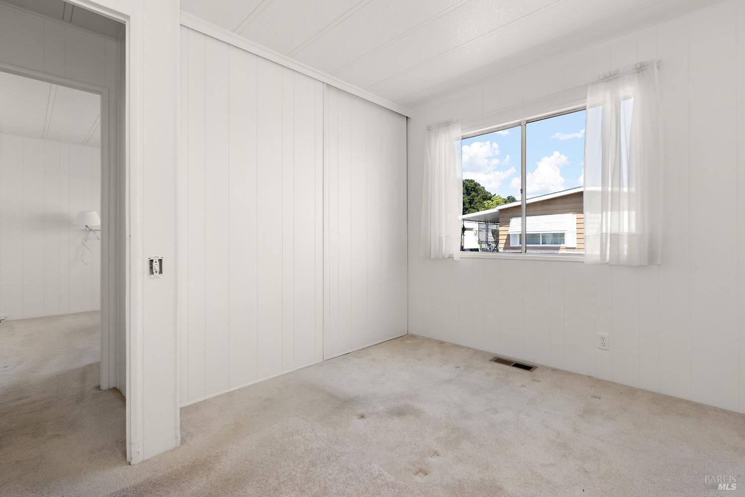 Detail Gallery Image 8 of 36 For 300 E H St 150, Benicia,  CA 94510 - 3 Beds | 2 Baths