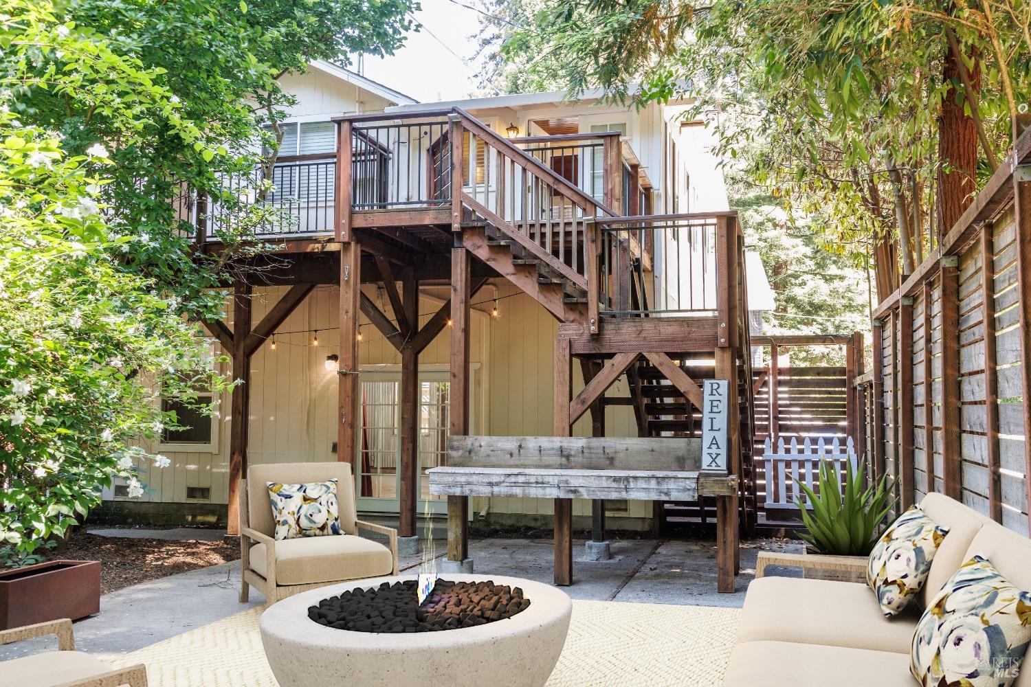 Detail Gallery Image 6 of 62 For 14291 Laurel Rd, Guerneville,  CA 95446 - 2 Beds | 2/1 Baths