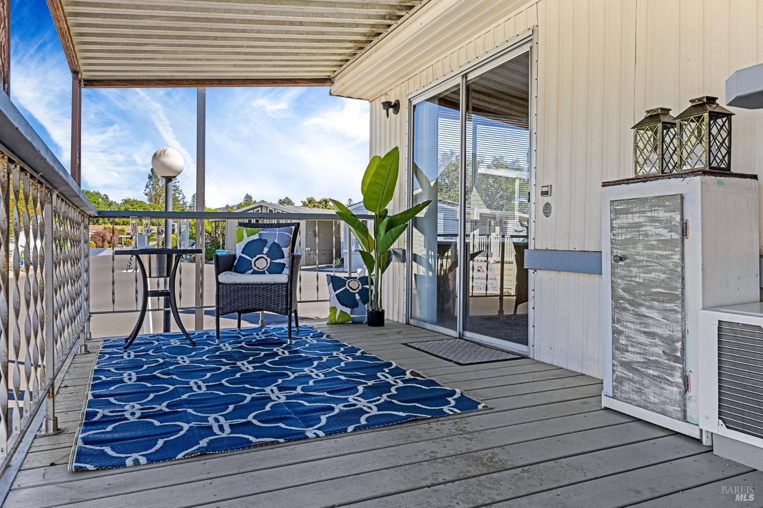 Detail Gallery Image 1 of 1 For 139 Bluejay Dr, Santa Rosa,  CA 95409 - 2 Beds | 1 Baths