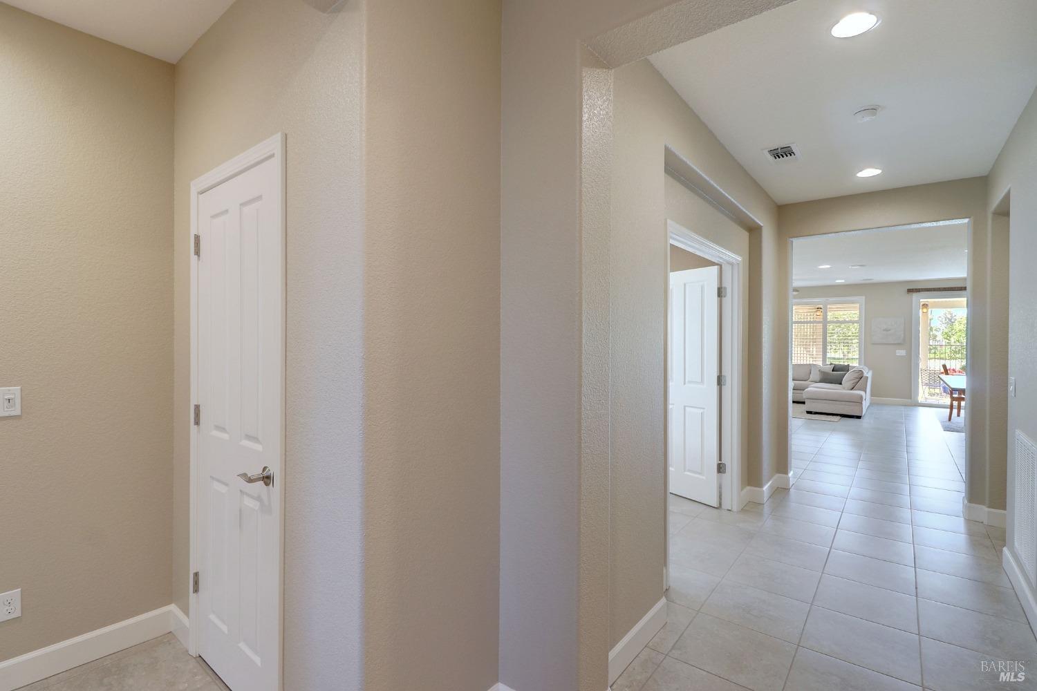 Detail Gallery Image 6 of 99 For 115 Alpine Dr, Rio Vista,  CA 94571 - 2 Beds | 2 Baths