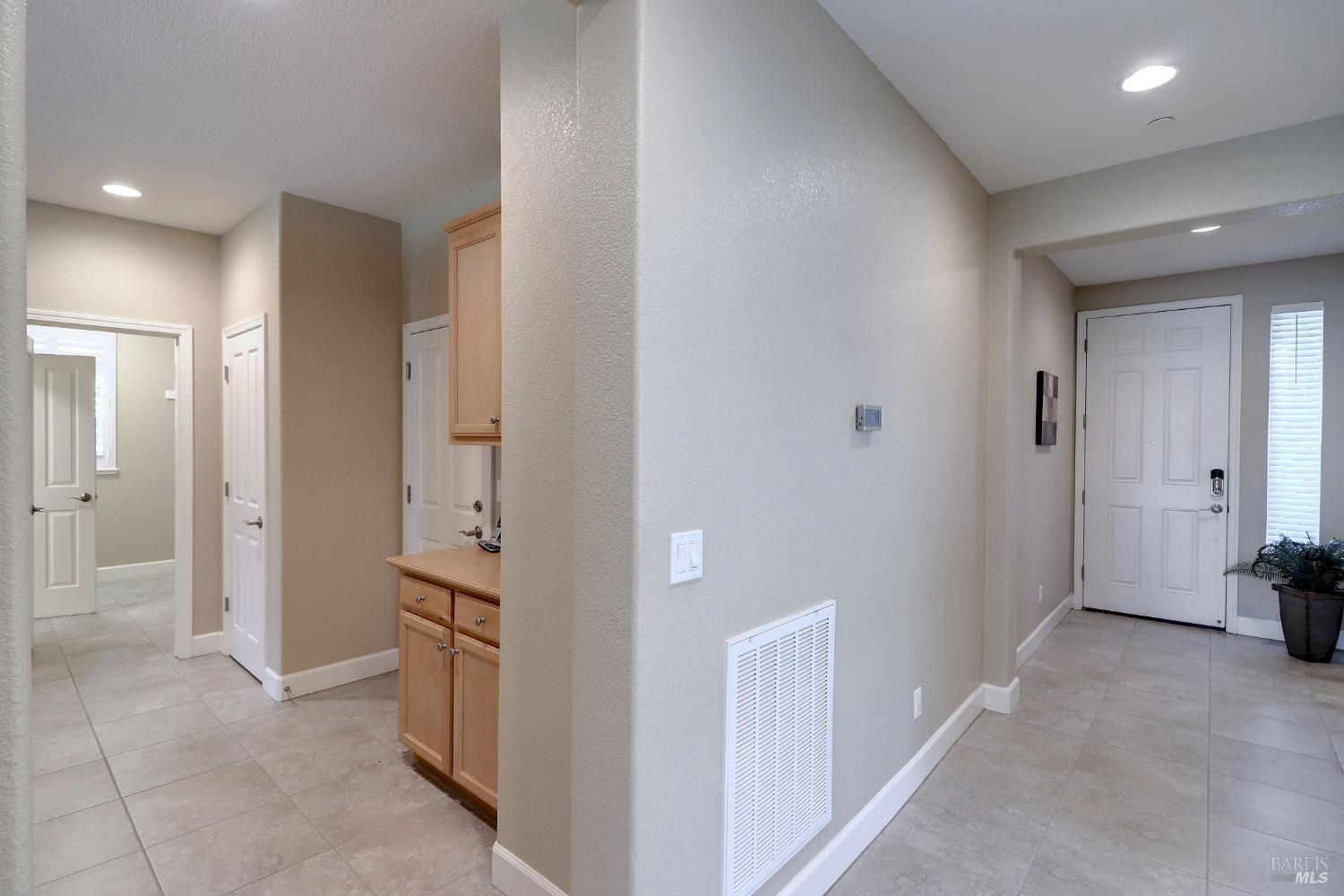 Detail Gallery Image 9 of 99 For 115 Alpine Dr, Rio Vista,  CA 94571 - 2 Beds | 2 Baths