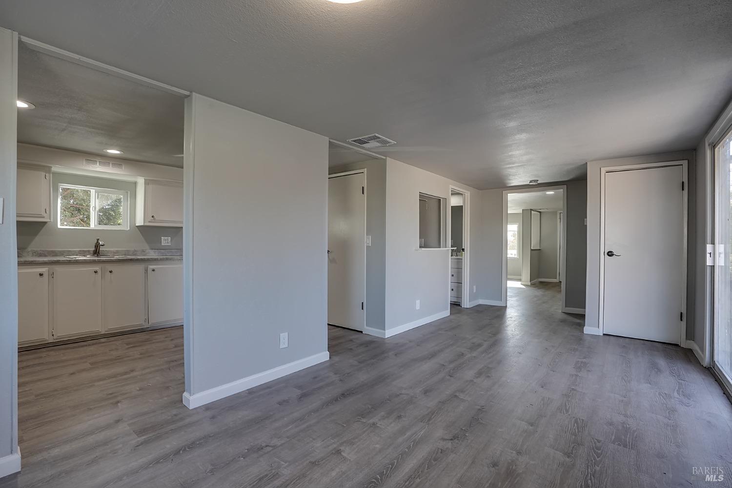 Detail Gallery Image 27 of 54 For 1821 Lakeville Hwy 77, Petaluma,  CA 94954 - 2 Beds | 2 Baths