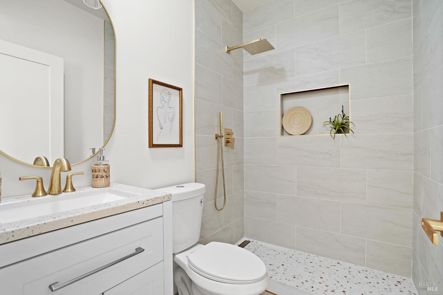 Detail Gallery Image 27 of 51 For 1444 W 52nd Ave, Oakland,  CA 94601 - 3 Beds | 2 Baths