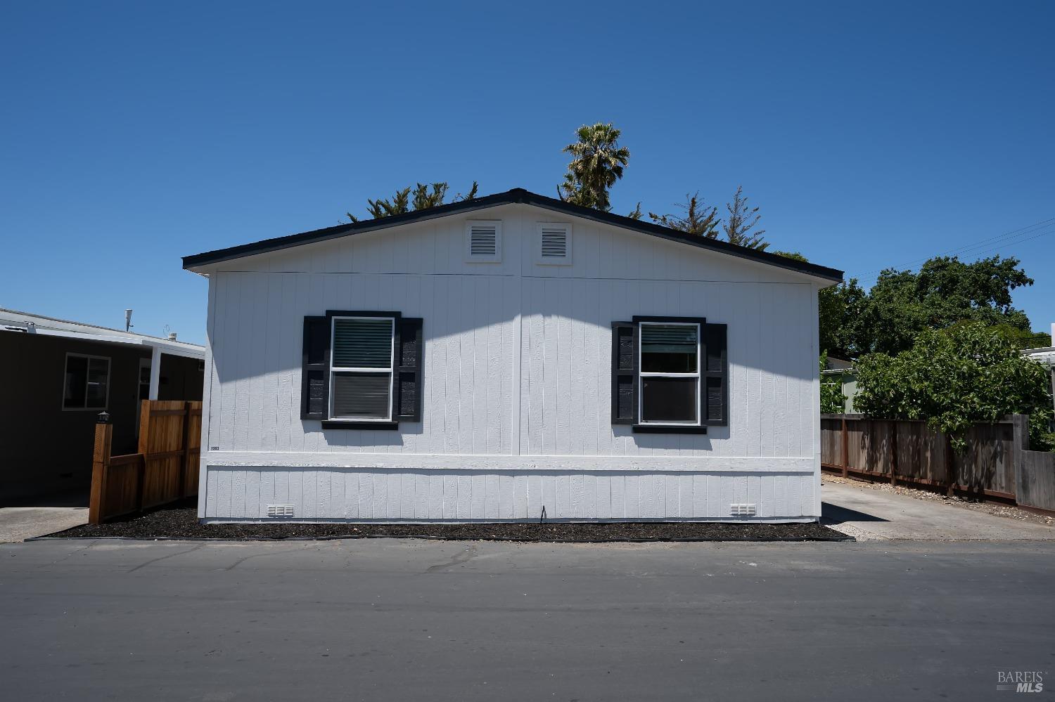 Detail Gallery Image 1 of 29 For 2303 Squire Ln 54, Santa Rosa,  CA 95404 - 4 Beds | 2 Baths