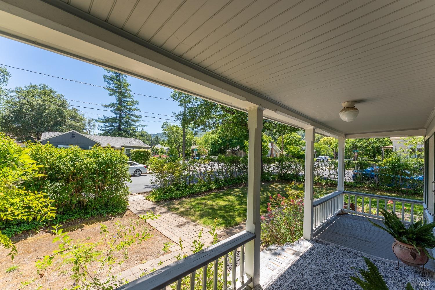 Detail Gallery Image 23 of 29 For 614 W Standley St, Ukiah,  CA 95482 - 3 Beds | 1/1 Baths