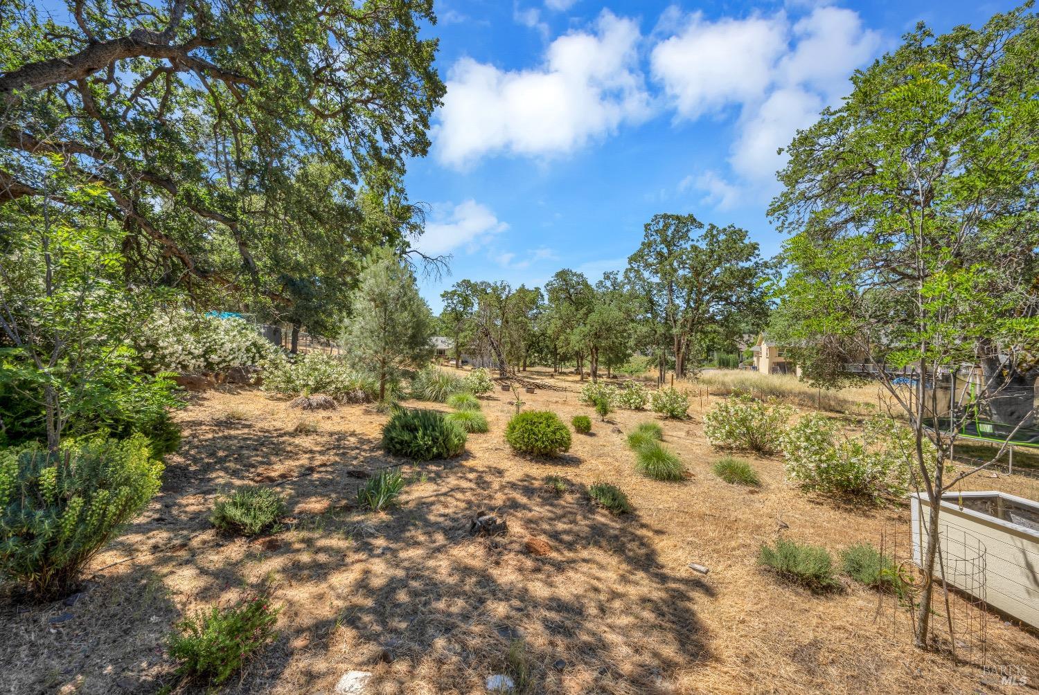 Detail Gallery Image 19 of 24 For 18411 Kentwood Pl, Hidden Valley Lake,  CA 95467 - 3 Beds | 2 Baths