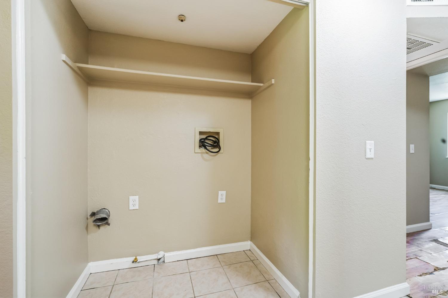 Detail Gallery Image 14 of 30 For 7723 Camino Colegio Dr, Rohnert Park,  CA 94928 - 2 Beds | 2 Baths