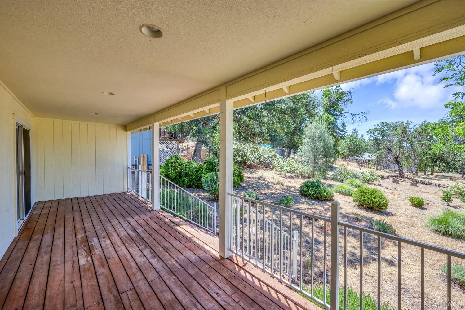 Detail Gallery Image 18 of 24 For 18411 Kentwood Pl, Hidden Valley Lake,  CA 95467 - 3 Beds | 2 Baths