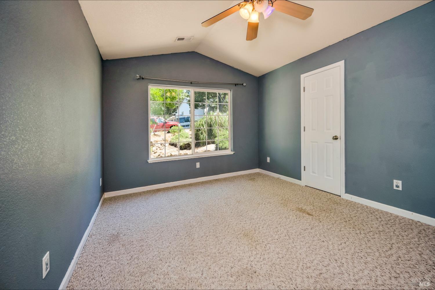 Detail Gallery Image 16 of 24 For 18411 Kentwood Pl, Hidden Valley Lake,  CA 95467 - 3 Beds | 2 Baths