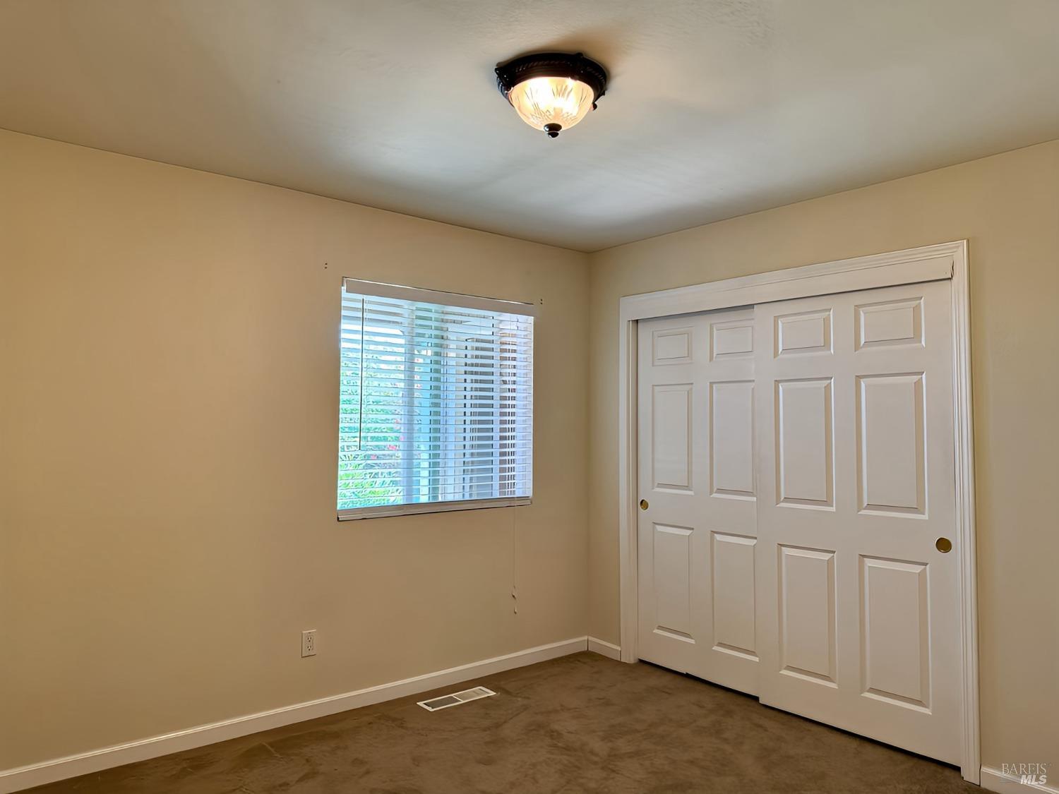 Detail Gallery Image 14 of 26 For 16499 Ridgecrest Ct, Hidden Valley Lake,  CA 95467 - 3 Beds | 2 Baths