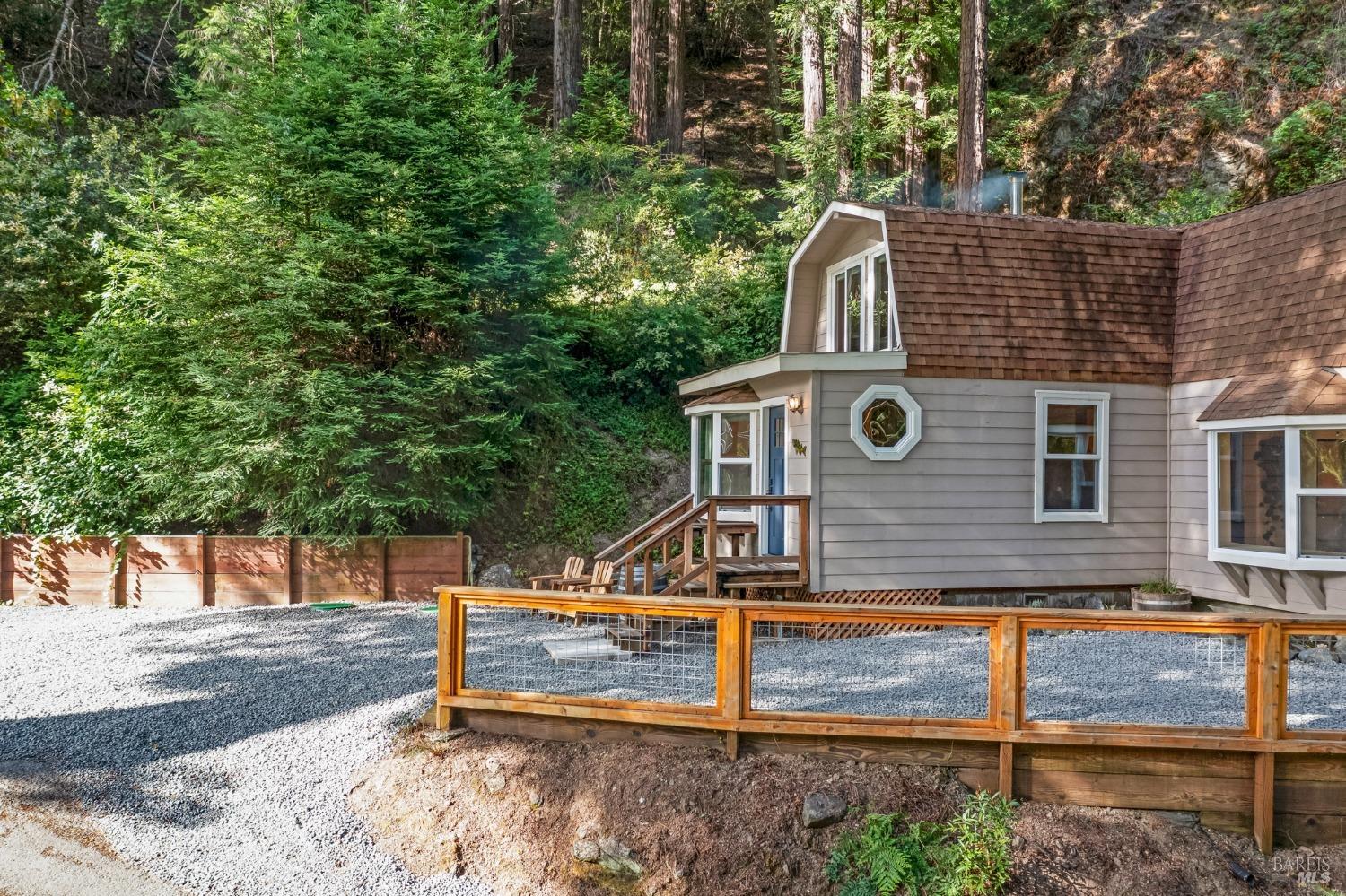 Detail Gallery Image 31 of 48 For 1050 Austin Creek Rd, Cazadero,  CA 95421 - 2 Beds | 1 Baths