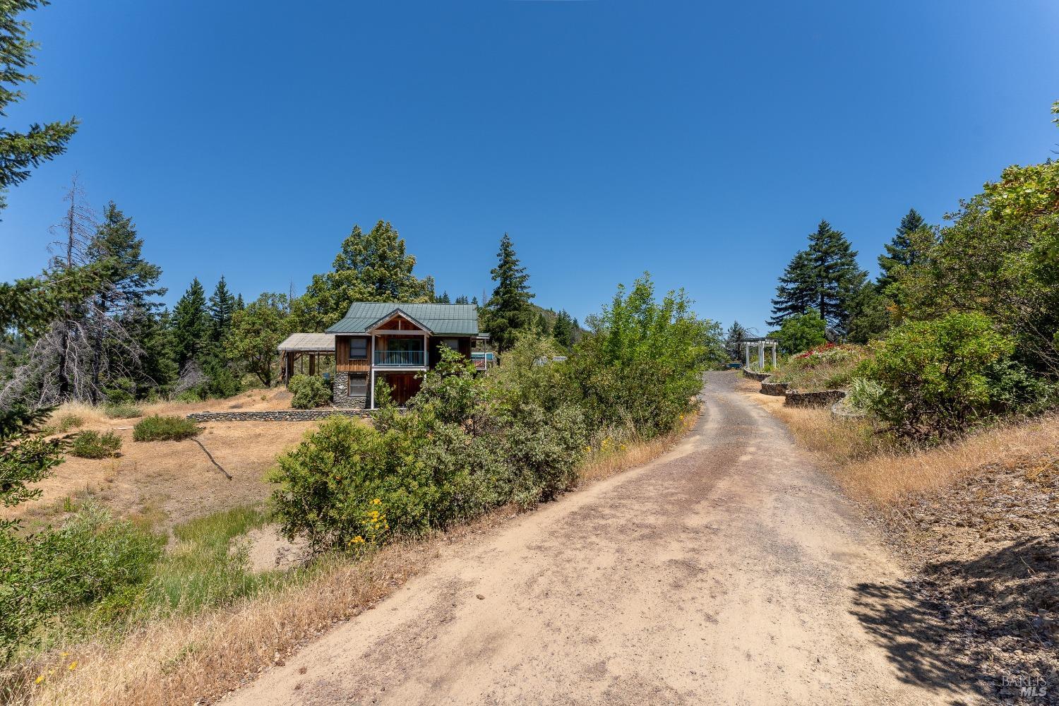 Detail Gallery Image 39 of 83 For 19155 Scenic Dr, Redwood Valley,  CA 95470 - 2 Beds | 2 Baths