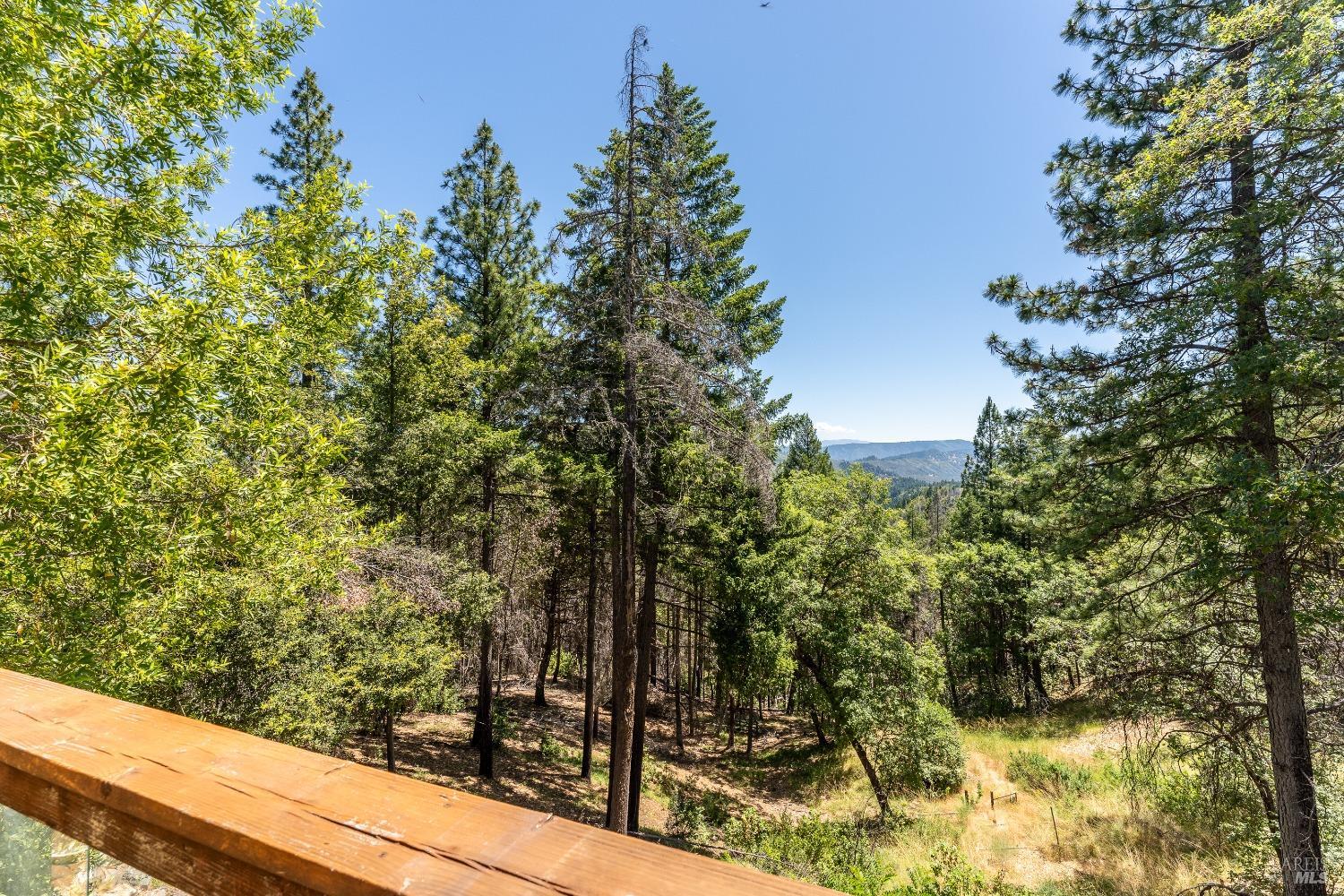 Detail Gallery Image 28 of 83 For 19155 Scenic Dr, Redwood Valley,  CA 95470 - 2 Beds | 2 Baths