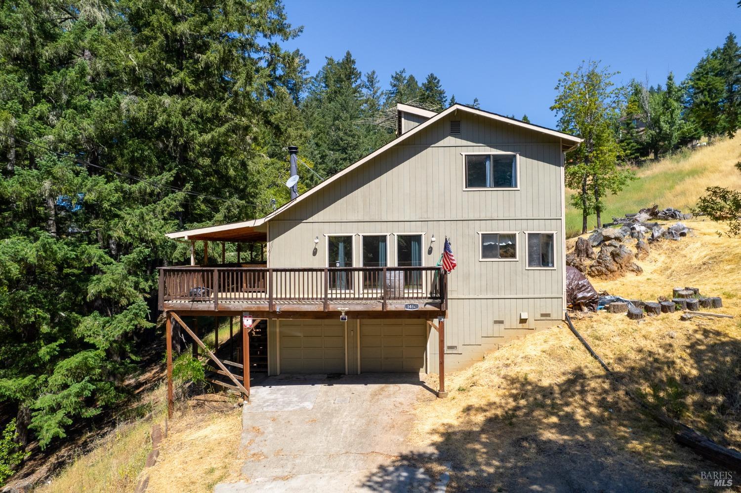 Detail Gallery Image 6 of 28 For 1466 Hulett Pl, Willits,  CA 95490 - 4 Beds | 2/1 Baths