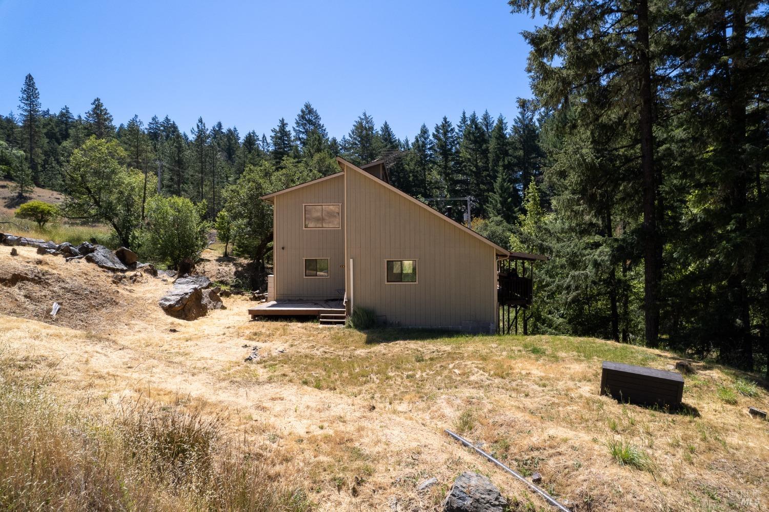 Detail Gallery Image 27 of 28 For 1466 Hulett Pl, Willits,  CA 95490 - 4 Beds | 2/1 Baths