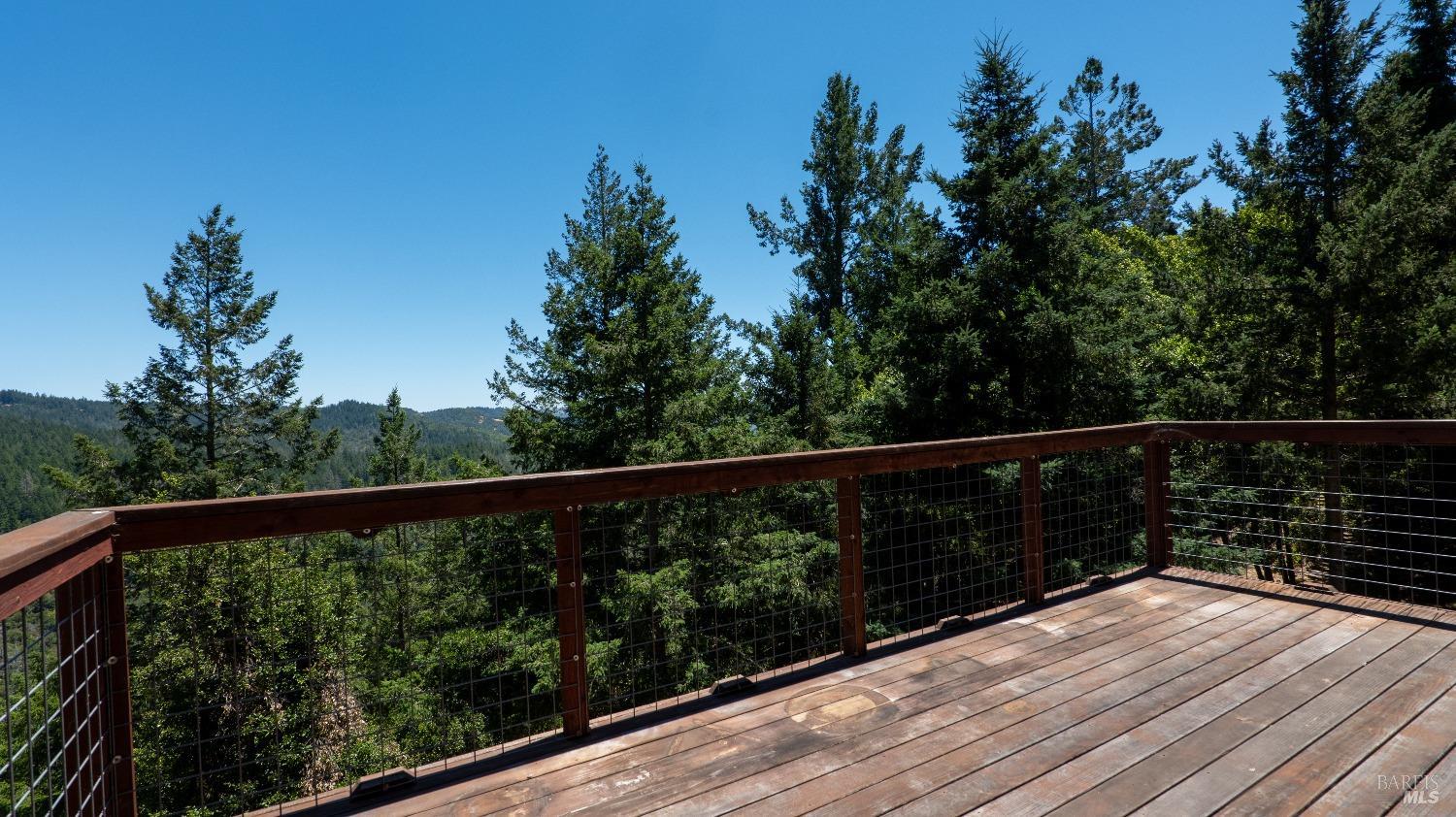 Detail Gallery Image 11 of 39 For 1245 Crestmont Dr, Angwin,  CA 94508 - 5 Beds | 4 Baths