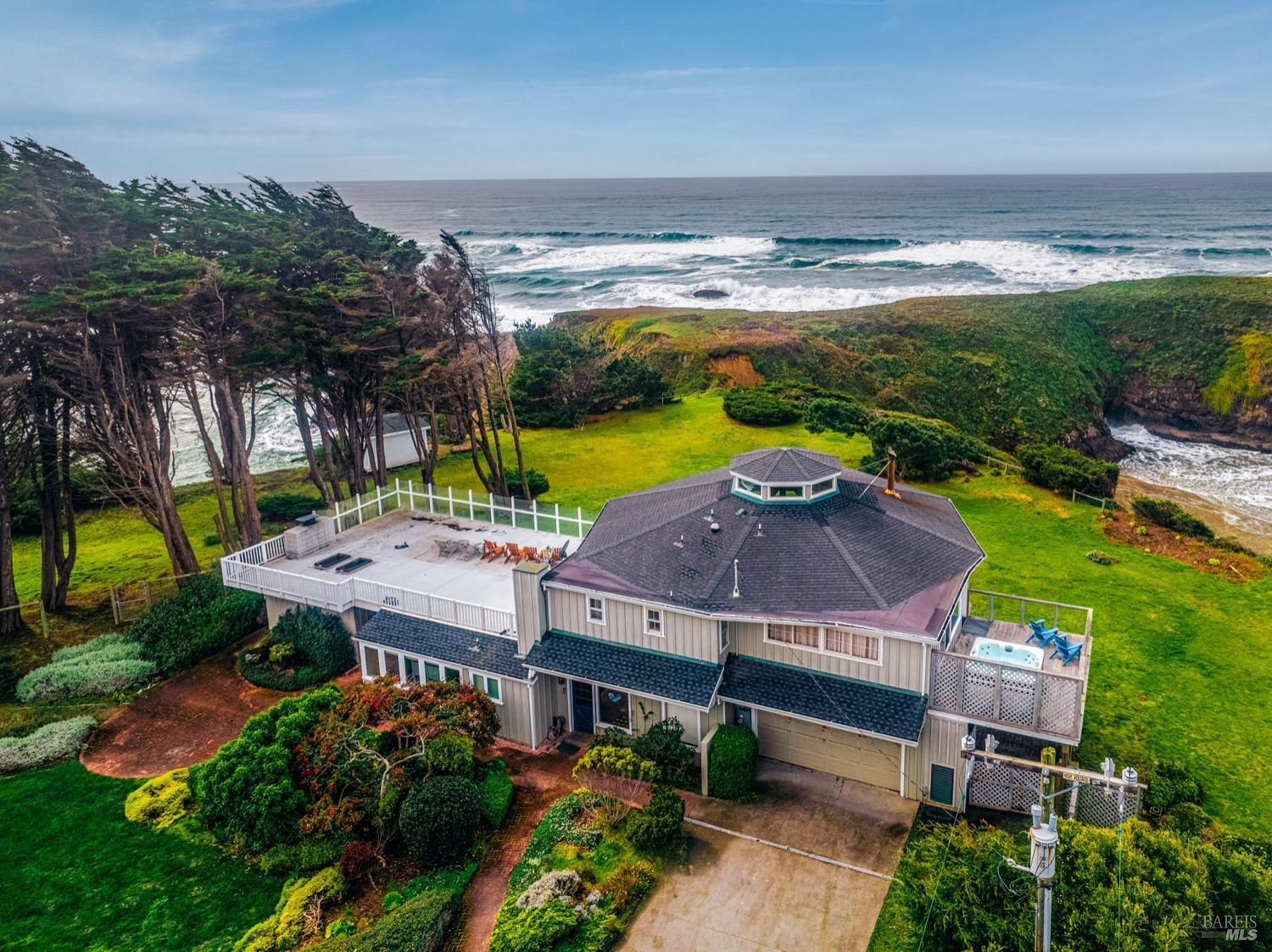 Detail Gallery Image 43 of 46 For 30290 N Highway 1 Unkn, Fort Bragg,  CA 95437 - 4 Beds | 5 Baths