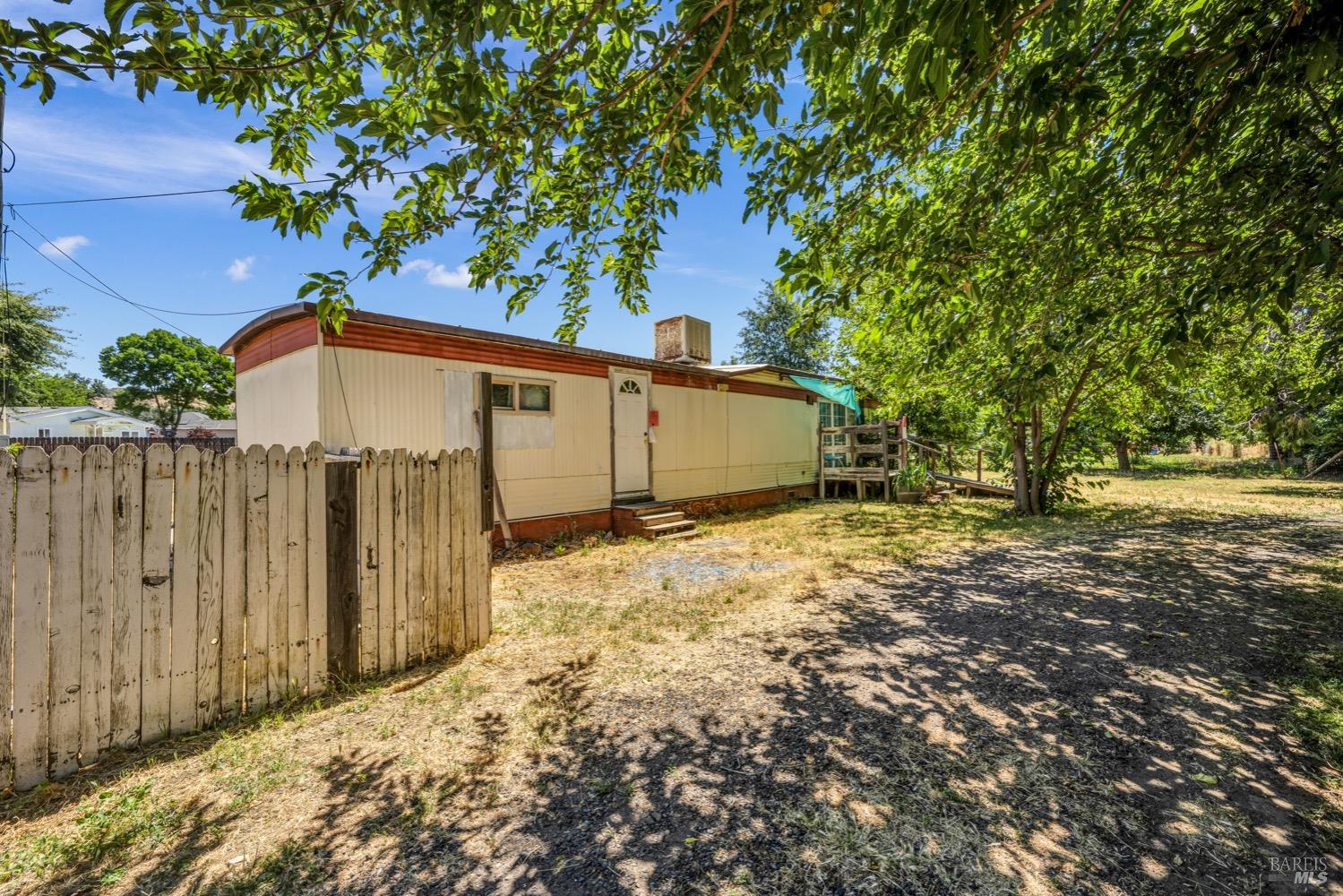 Detail Gallery Image 18 of 18 For 9268 Quarterhorse Ln, Lower Lake,  CA 95457 - 2 Beds | 2 Baths