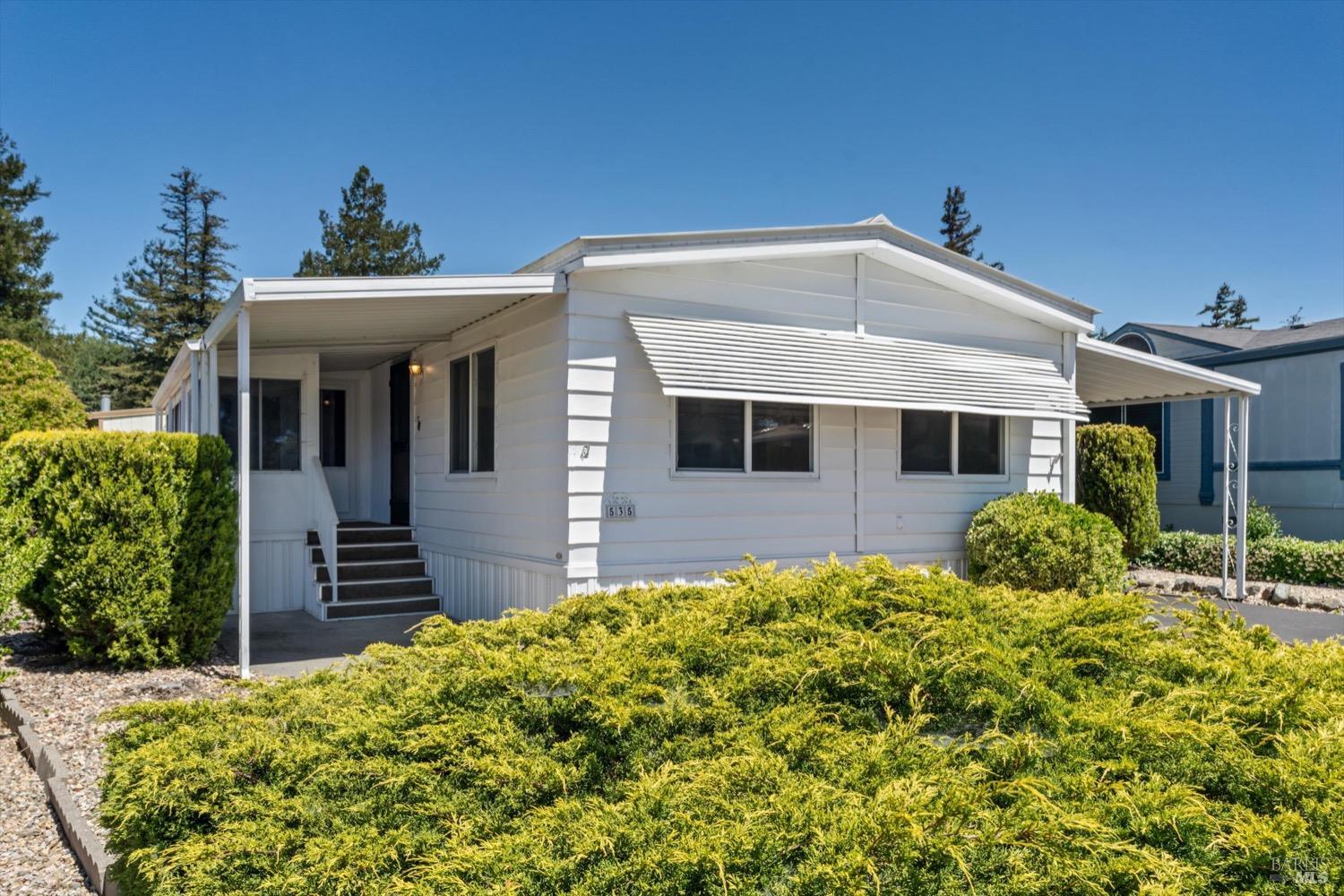 Detail Gallery Image 1 of 1 For 535 Sonoma Dr, Petaluma,  CA 94954 - 2 Beds | 1 Baths