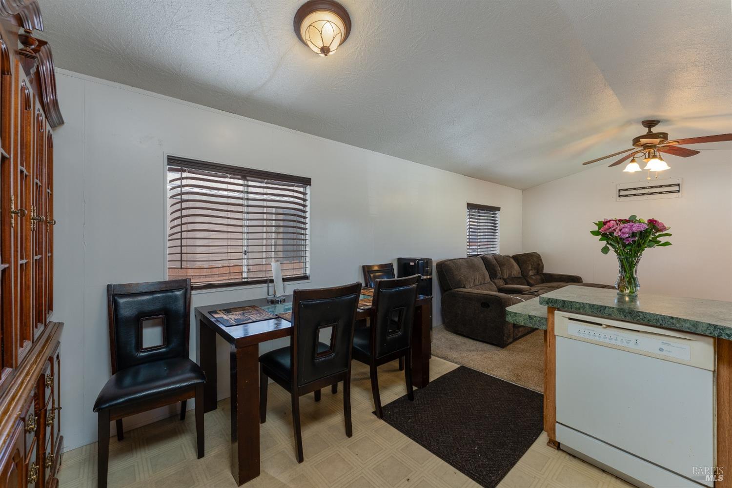 Detail Gallery Image 10 of 17 For 2101 State St 47, Ukiah,  CA 95482 - 2 Beds | 2 Baths