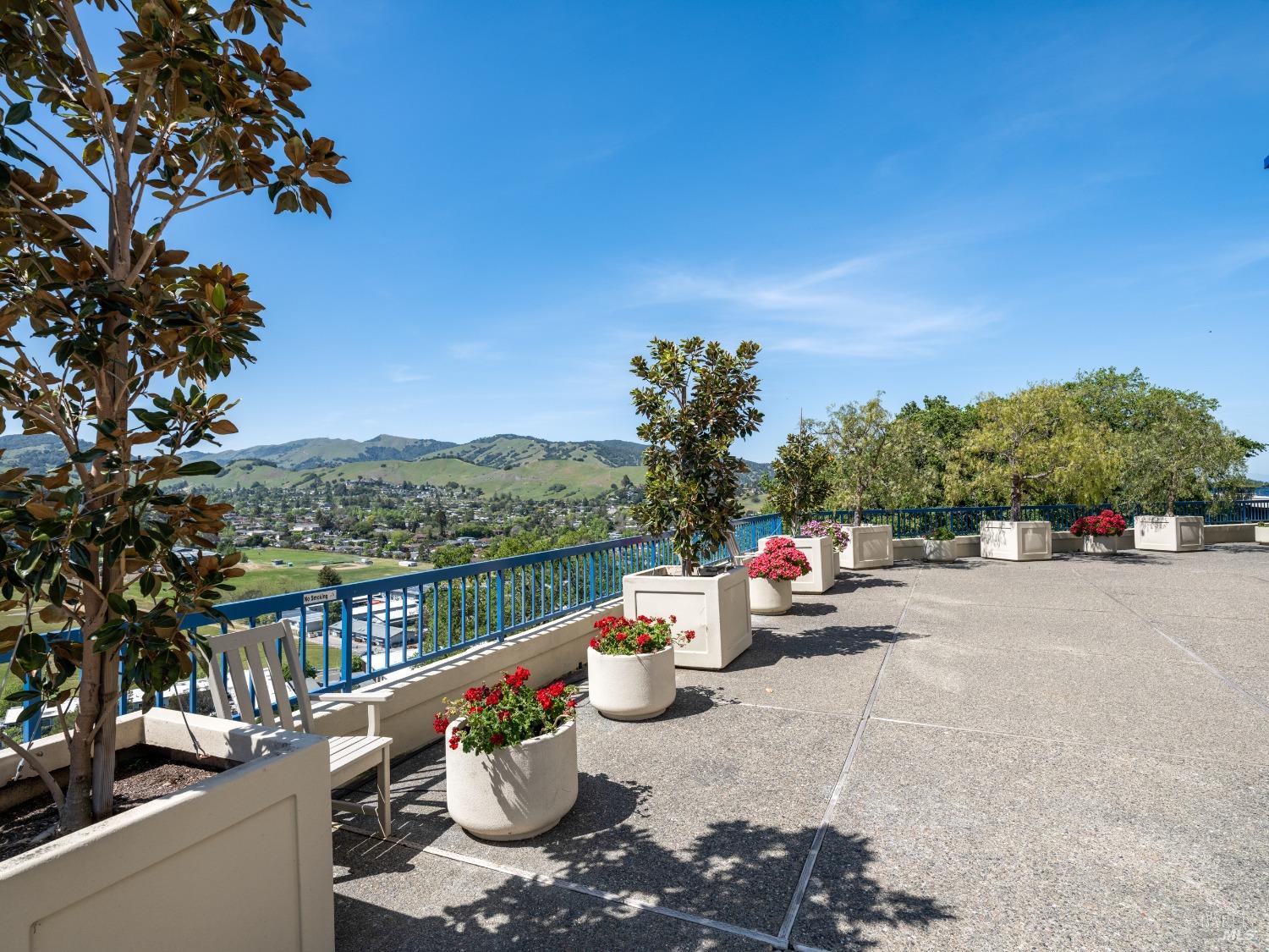 Detail Gallery Image 34 of 37 For 100 Thorndale Dr #403,  San Rafael,  CA 94903 - 1 Beds | 1 Baths