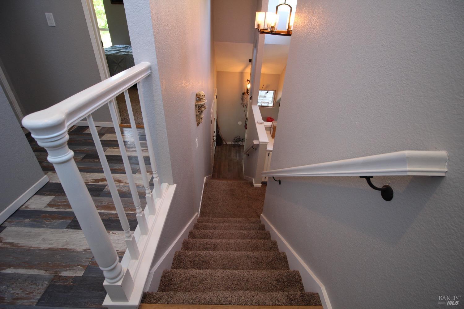 Detail Gallery Image 23 of 36 For 160 Ruby Ln, Vallejo,  CA 94590 - 3 Beds | 2/1 Baths