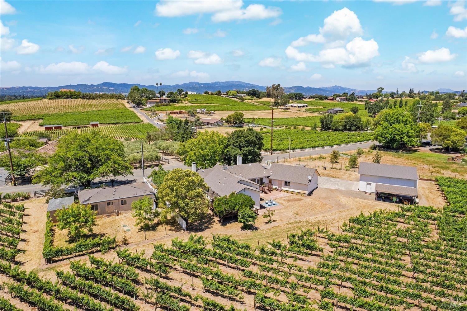 Detail Gallery Image 1 of 1 For 1520 Estee Ave, Napa,  CA 94558 - 5 Beds | 3/1 Baths