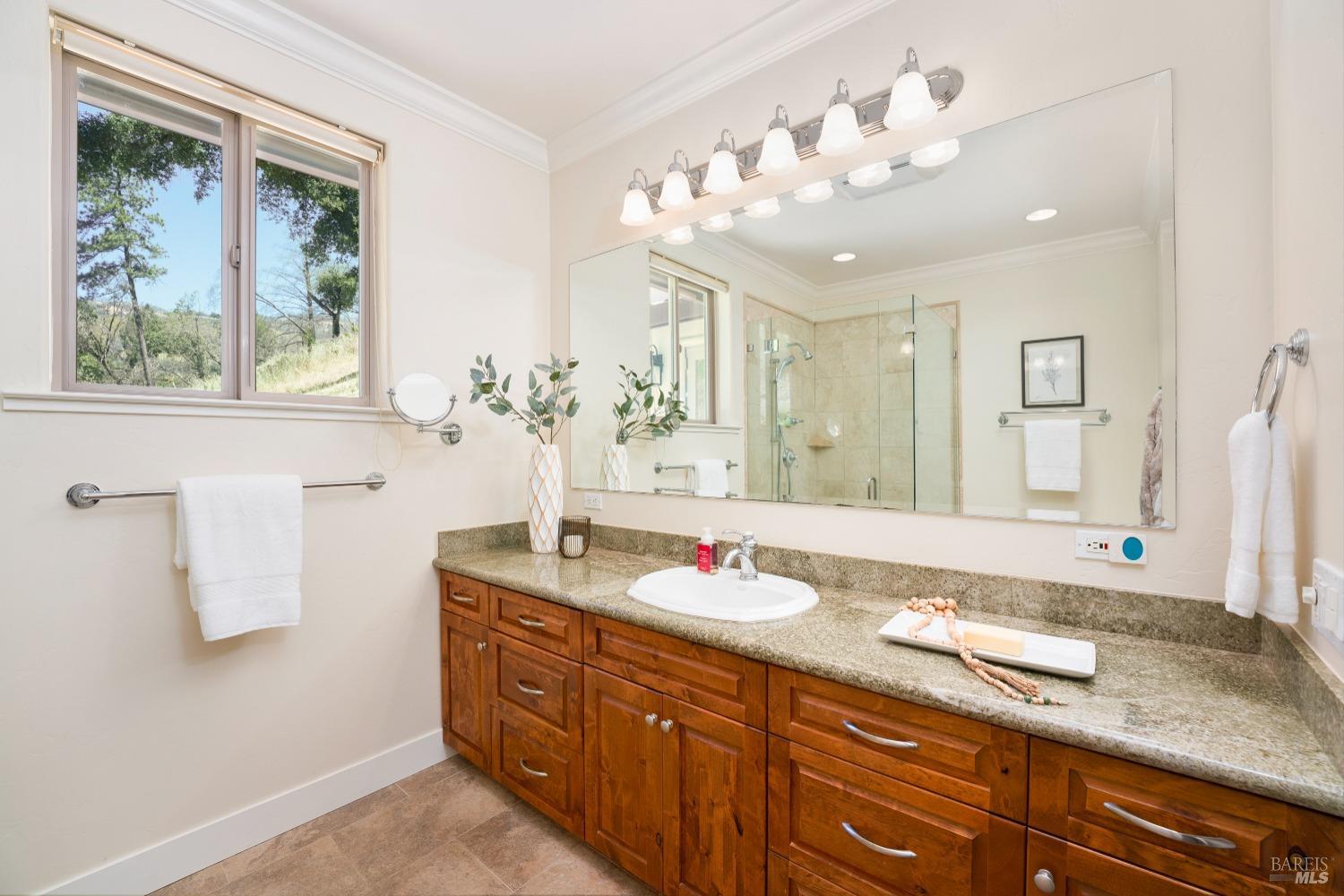 Detail Gallery Image 44 of 68 For 3860 Silverado Trl, Calistoga,  CA 94515 - 5 Beds | 4 Baths