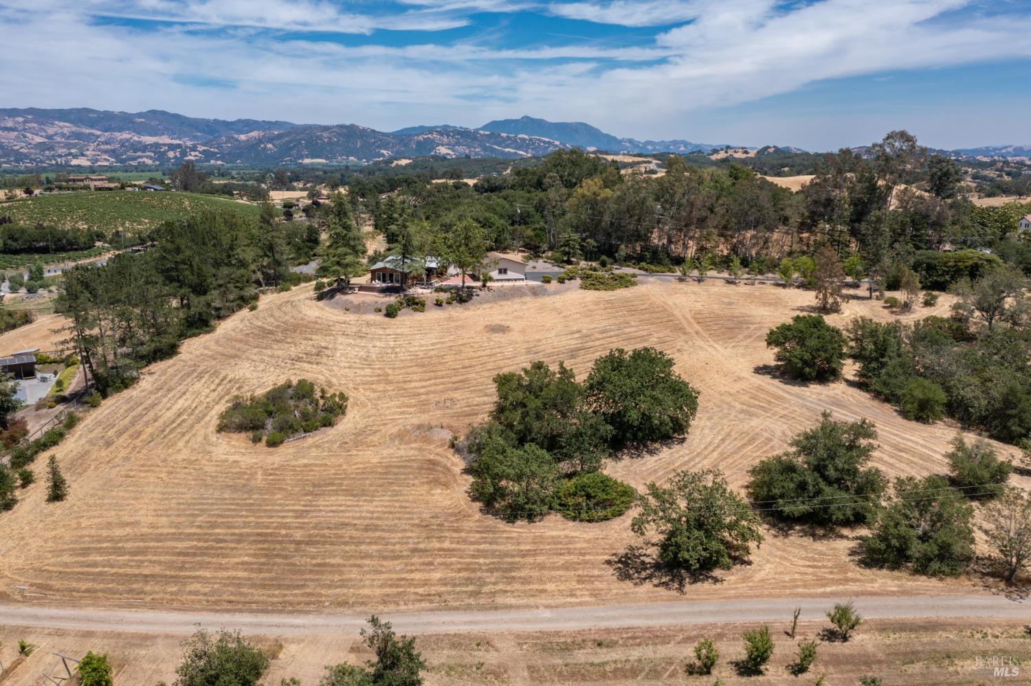 Detail Gallery Image 65 of 74 For 1676 Chiquita Rd, Healdsburg,  CA 95448 - 3 Beds | 2/1 Baths