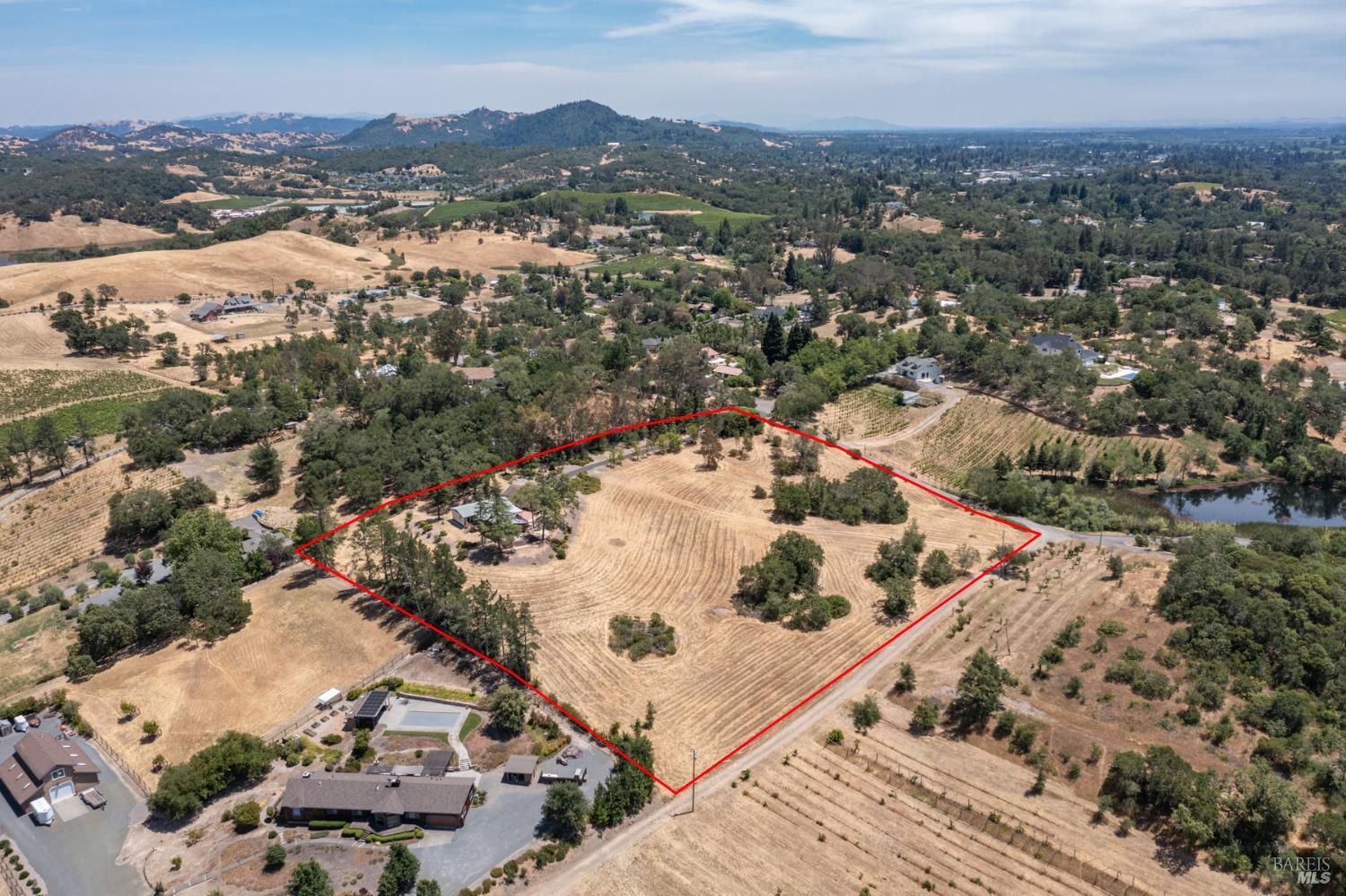 Detail Gallery Image 57 of 74 For 1676 Chiquita Rd, Healdsburg,  CA 95448 - 3 Beds | 2/1 Baths