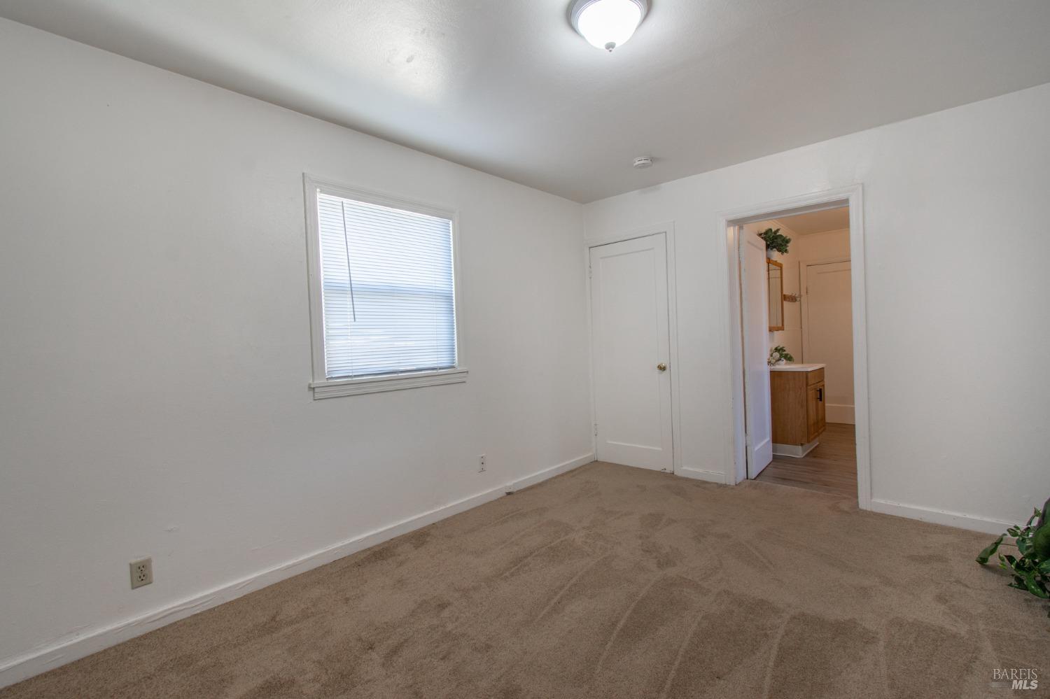 Detail Gallery Image 19 of 54 For 439 N Washington St, Dixon,  CA 95620 - 3 Beds | 2 Baths