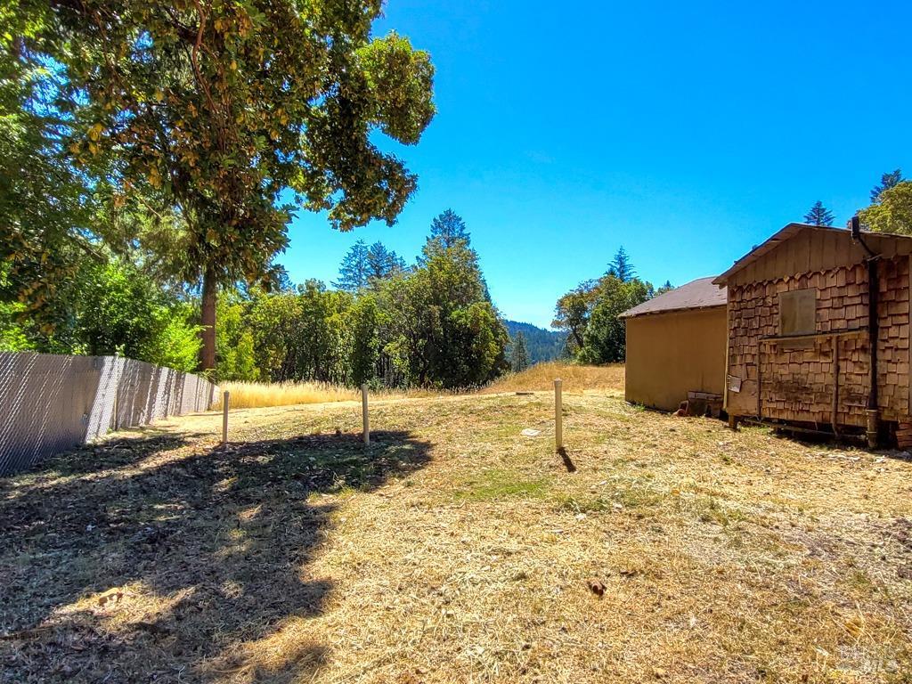 Detail Gallery Image 9 of 37 For 2240 Hilltop Rd, Willits,  CA 95490 - – Beds | – Baths