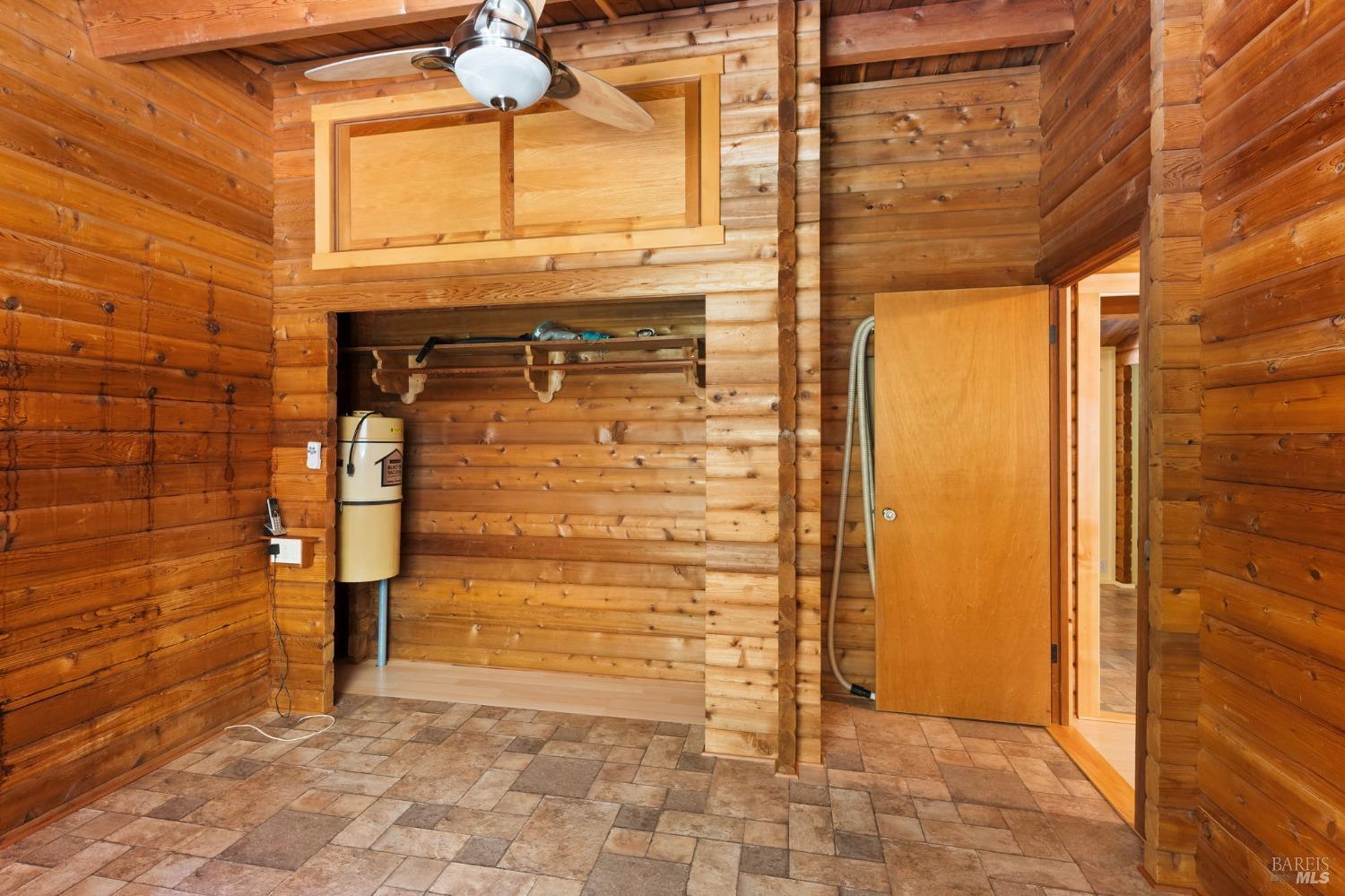 Detail Gallery Image 14 of 49 For 16161 Honey Ridge Rd, Boonville,  CA 95415 - 2 Beds | 1/1 Baths