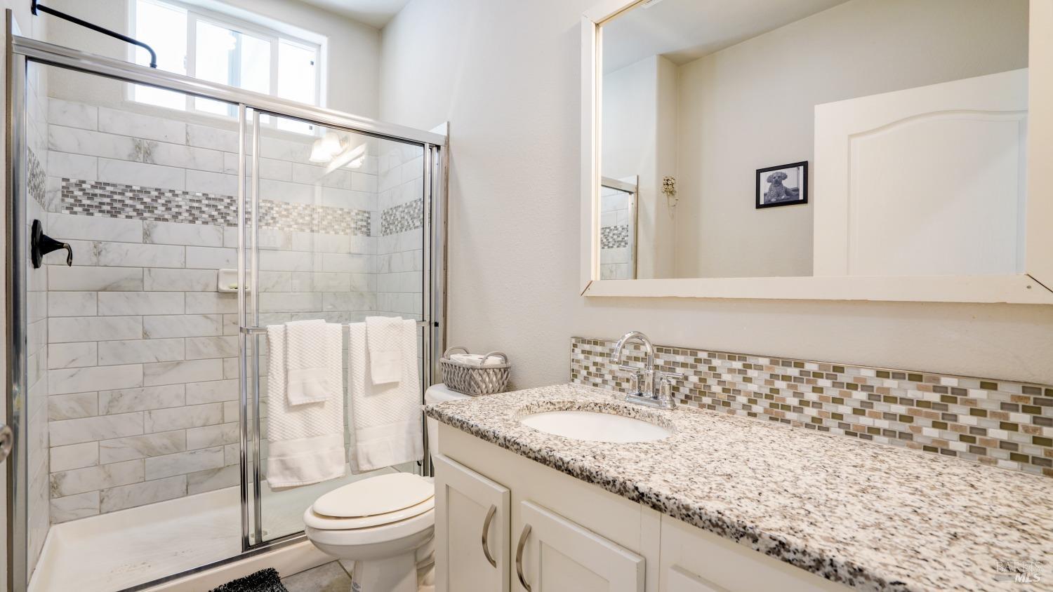 Detail Gallery Image 8 of 18 For 247 Teton Ct, San Rafael,  CA 94903 - 3 Beds | 2 Baths