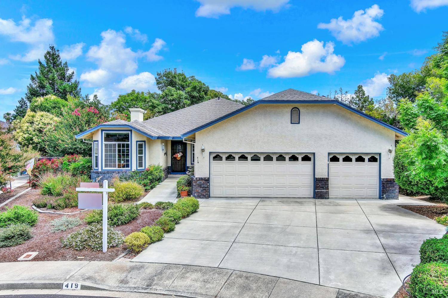 Detail Gallery Image 1 of 1 For 419 Geyser Ct, Vacaville,  CA 95687 - 3 Beds | 2 Baths