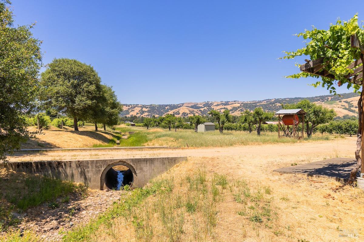 Detail Gallery Image 40 of 84 For 18560 Mountain View Rd, Boonville,  CA 95415 - 3 Beds | 2/1 Baths