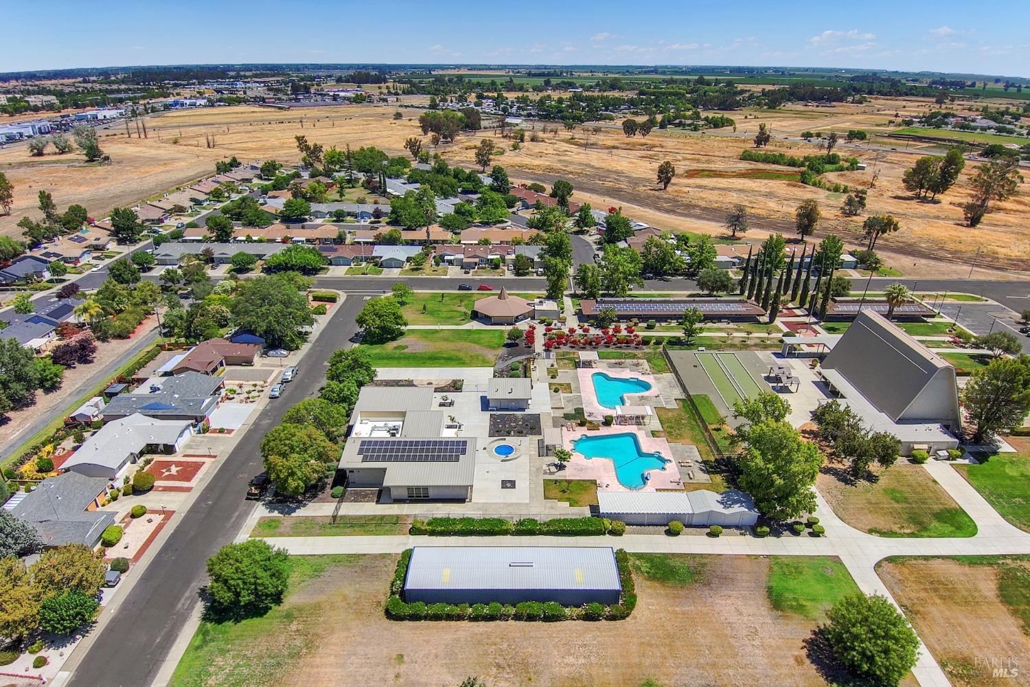 Detail Gallery Image 81 of 88 For 654 Yellowstone Dr, Vacaville,  CA 95687 - 2 Beds | 2 Baths