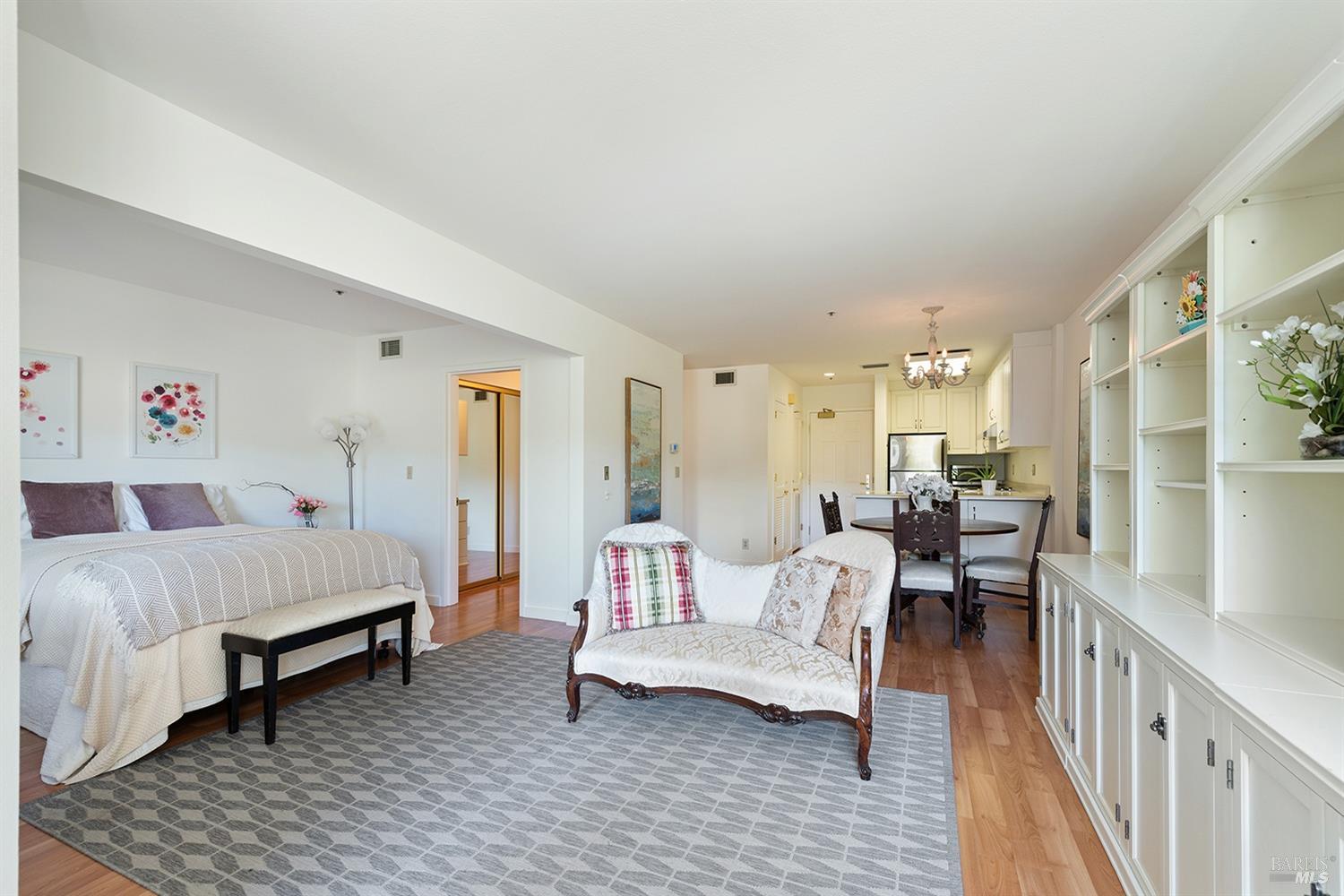 Detail Gallery Image 14 of 26 For 100 Thorndale Dr #116,  San Rafael,  CA 94903 - 1 Beds | 1 Baths