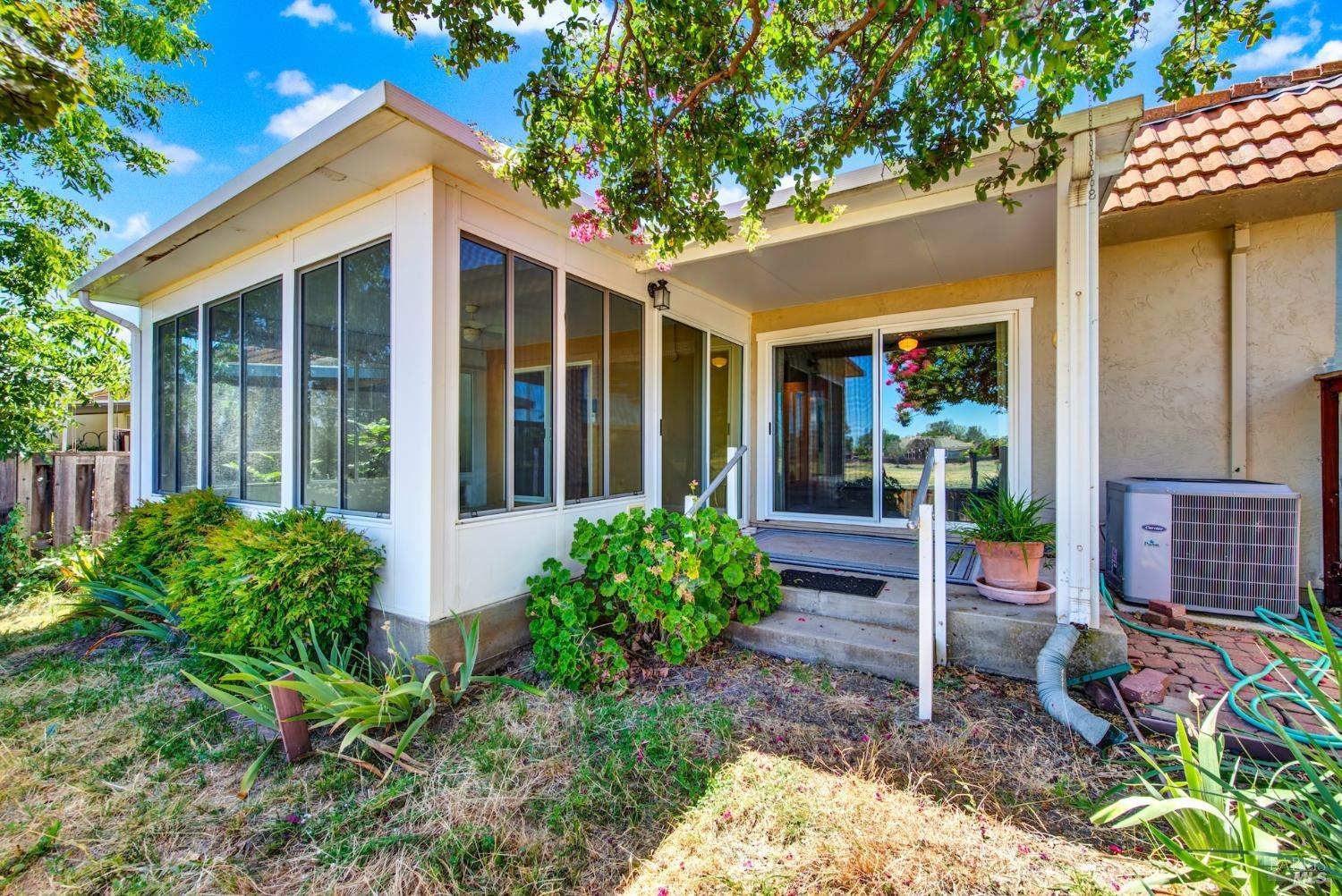 Detail Gallery Image 74 of 88 For 654 Yellowstone Dr, Vacaville,  CA 95687 - 2 Beds | 2 Baths