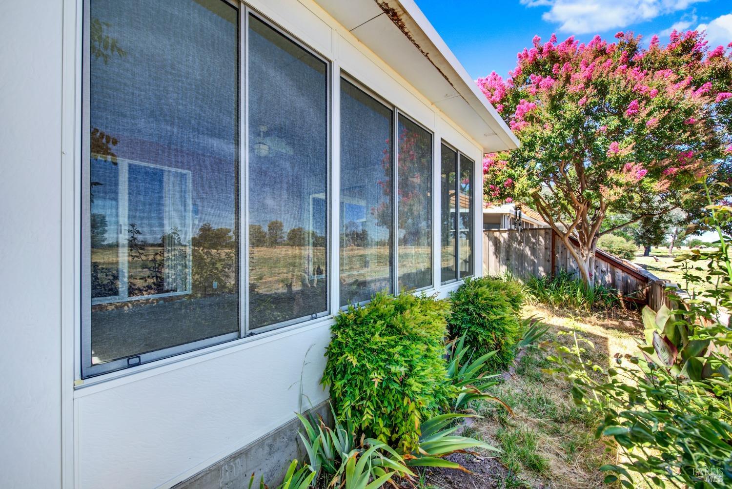 Detail Gallery Image 79 of 88 For 654 Yellowstone Dr, Vacaville,  CA 95687 - 2 Beds | 2 Baths