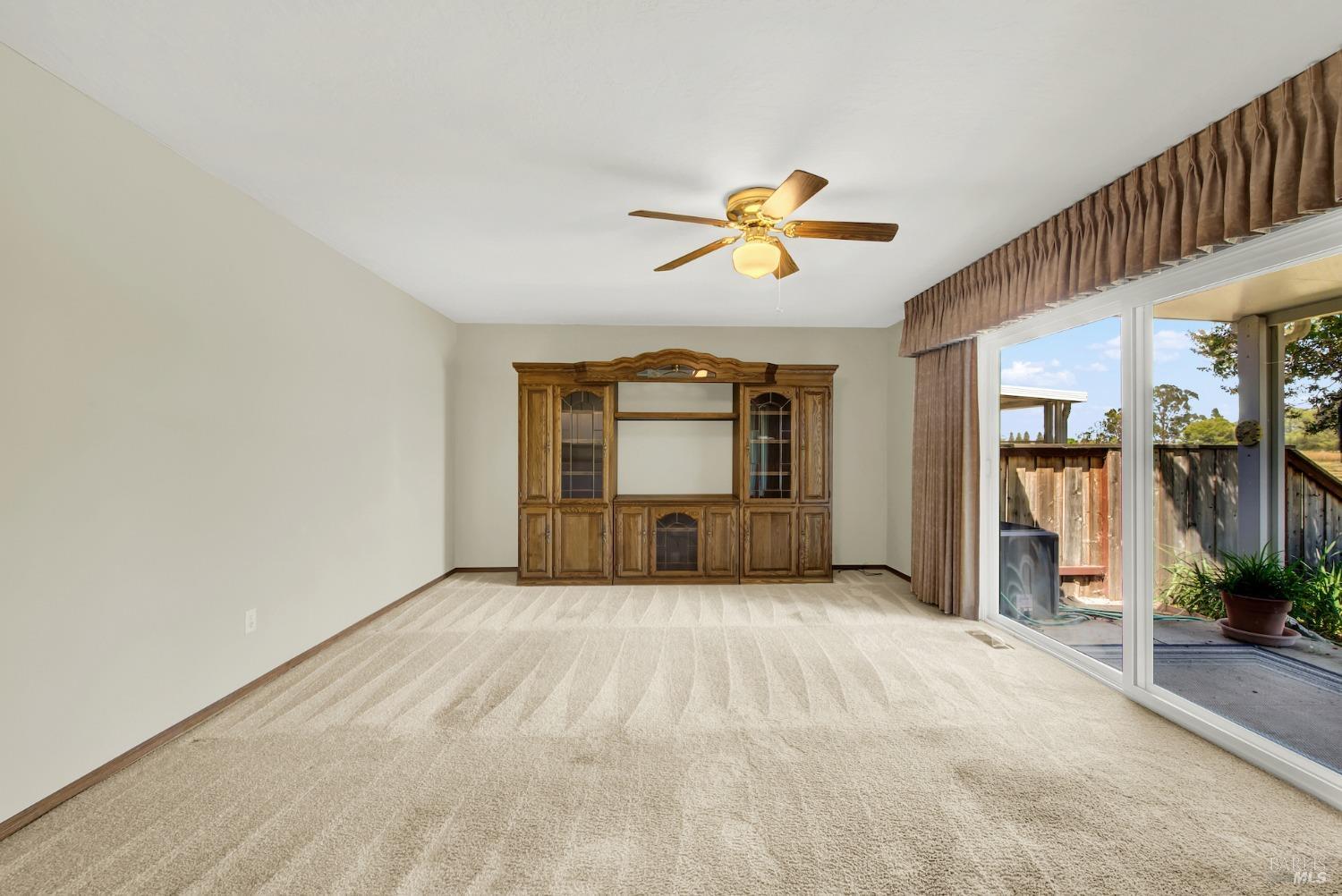 Detail Gallery Image 26 of 88 For 654 Yellowstone Dr, Vacaville,  CA 95687 - 2 Beds | 2 Baths