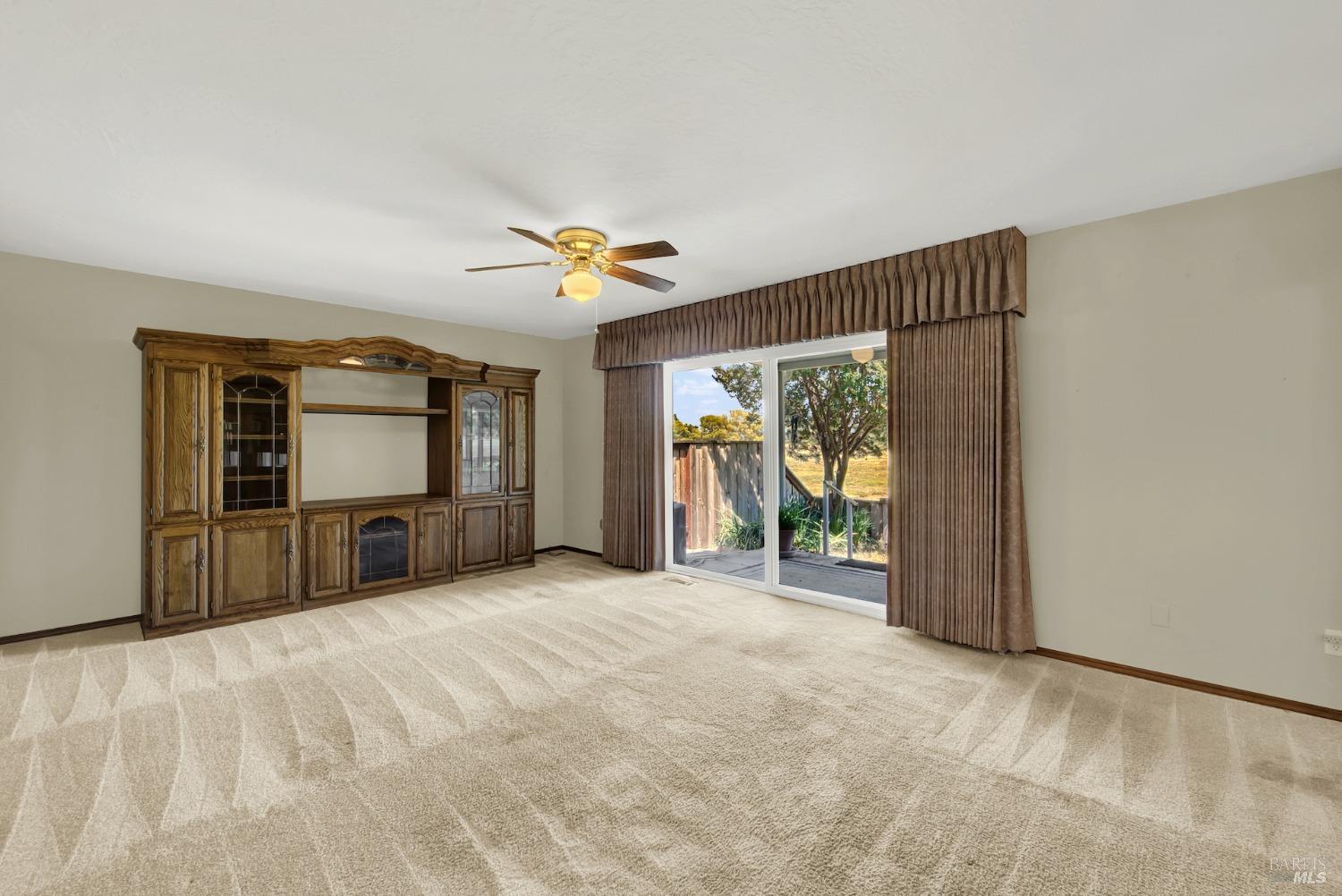 Detail Gallery Image 25 of 88 For 654 Yellowstone Dr, Vacaville,  CA 95687 - 2 Beds | 2 Baths