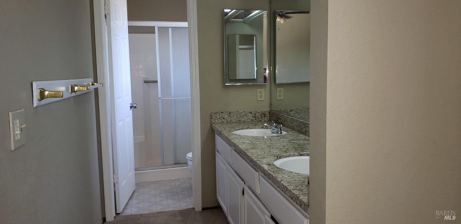 Detail Gallery Image 23 of 30 For 452 N Regatta Dr, Vallejo,  CA 94591 - 3 Beds | 2/1 Baths