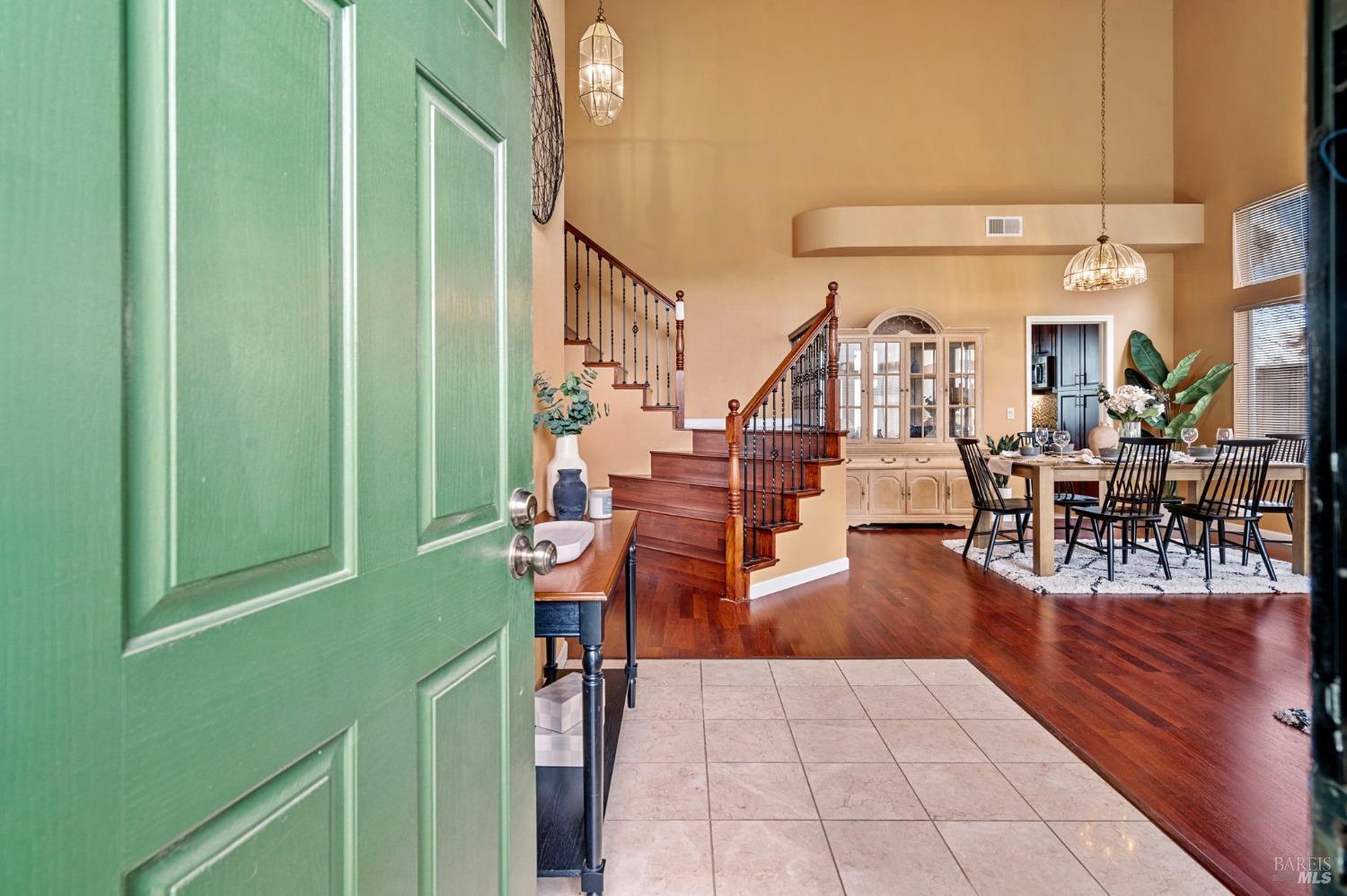 Sandhurst Drive, Vallejo, California image 7