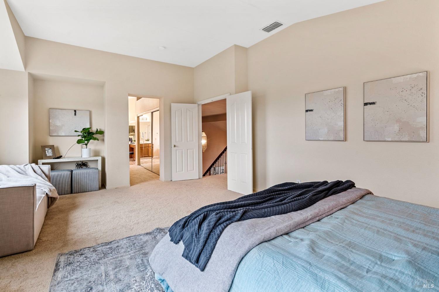 Sandhurst Drive, Vallejo, California image 43