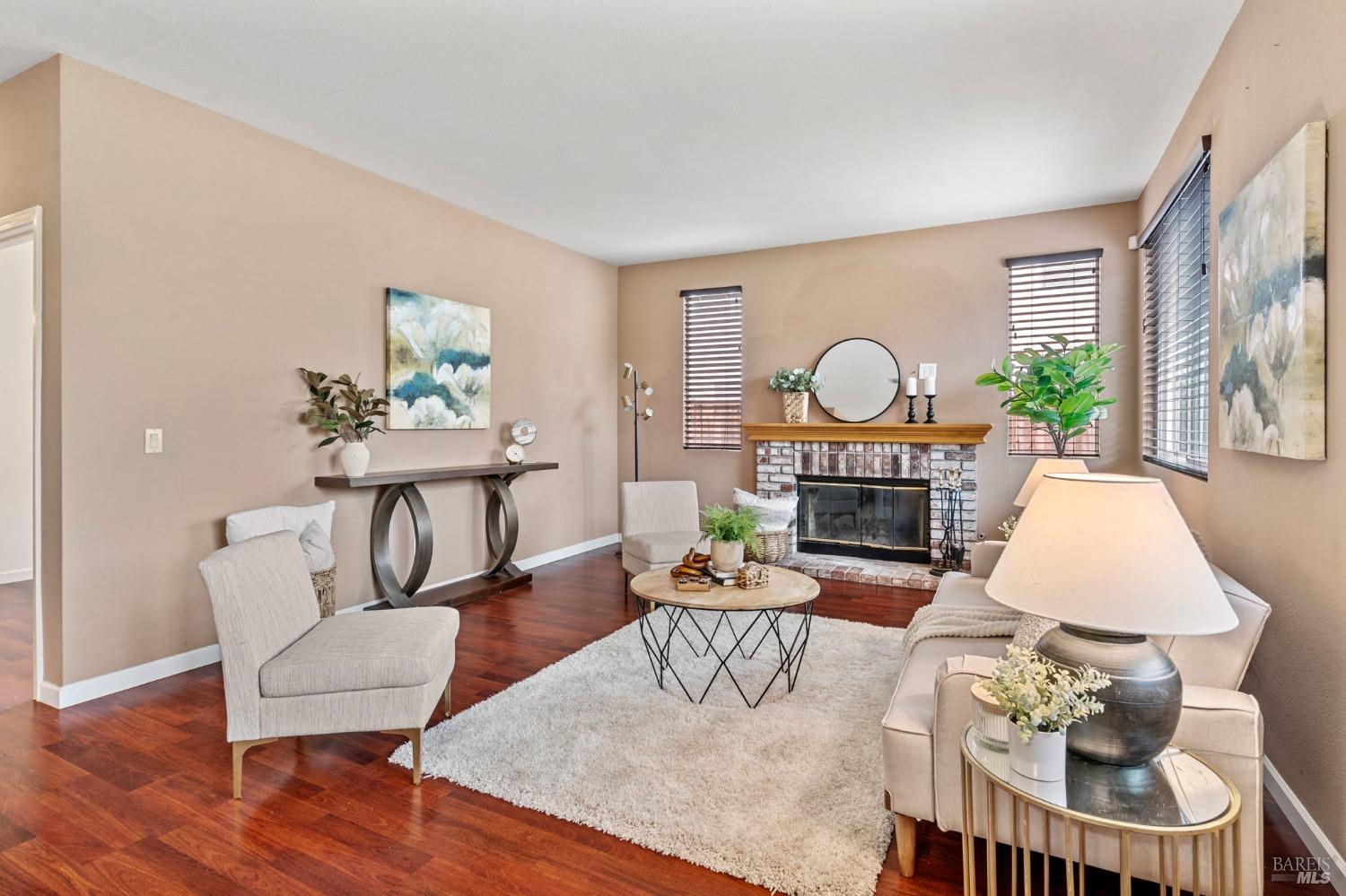 Sandhurst Drive, Vallejo, California image 20