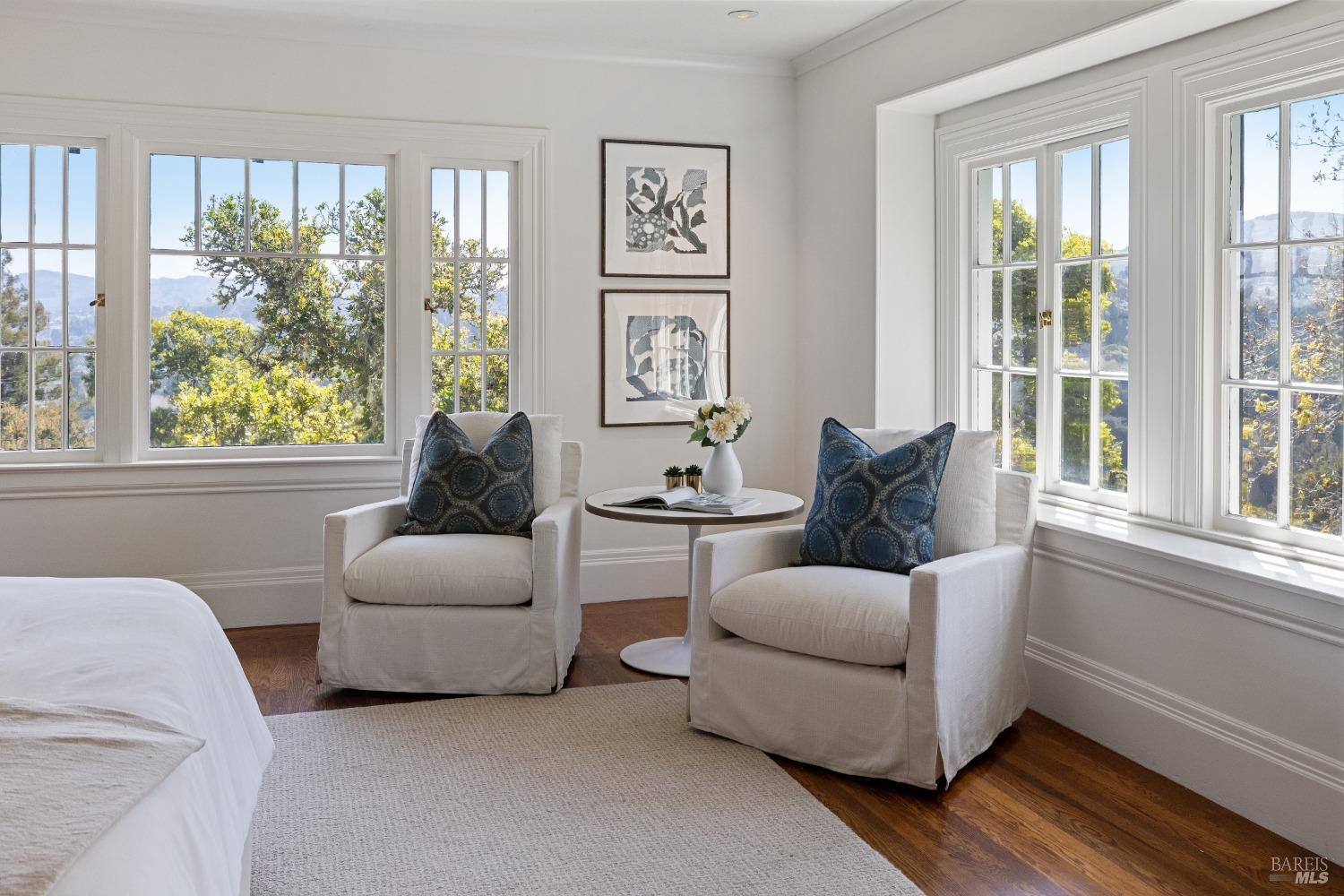 Detail Gallery Image 33 of 91 For 175 Hillside Ave, Mill Valley,  CA 94941 - 4 Beds | 2/2 Baths