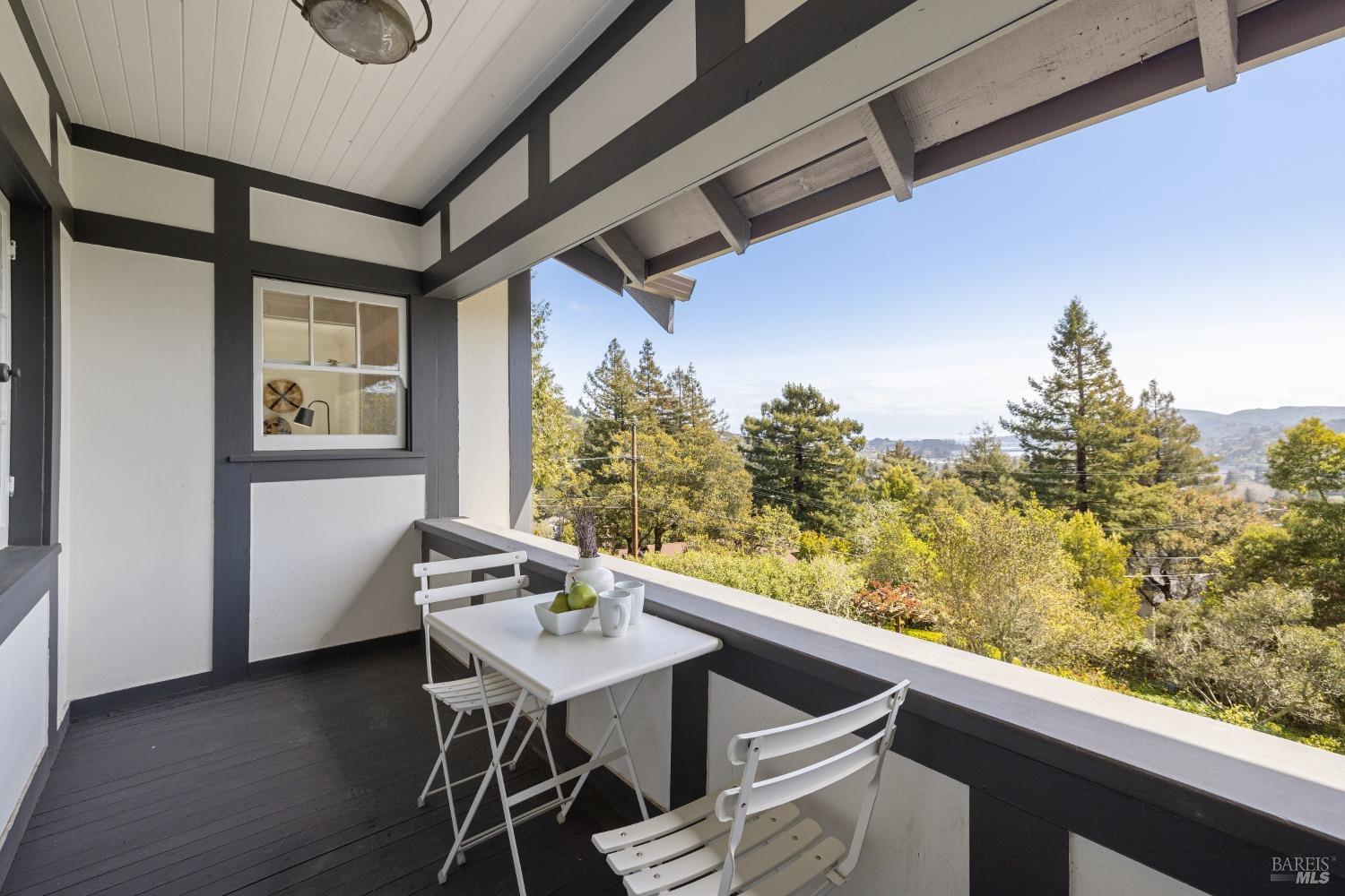 Detail Gallery Image 51 of 91 For 175 Hillside Ave, Mill Valley,  CA 94941 - 4 Beds | 2/2 Baths